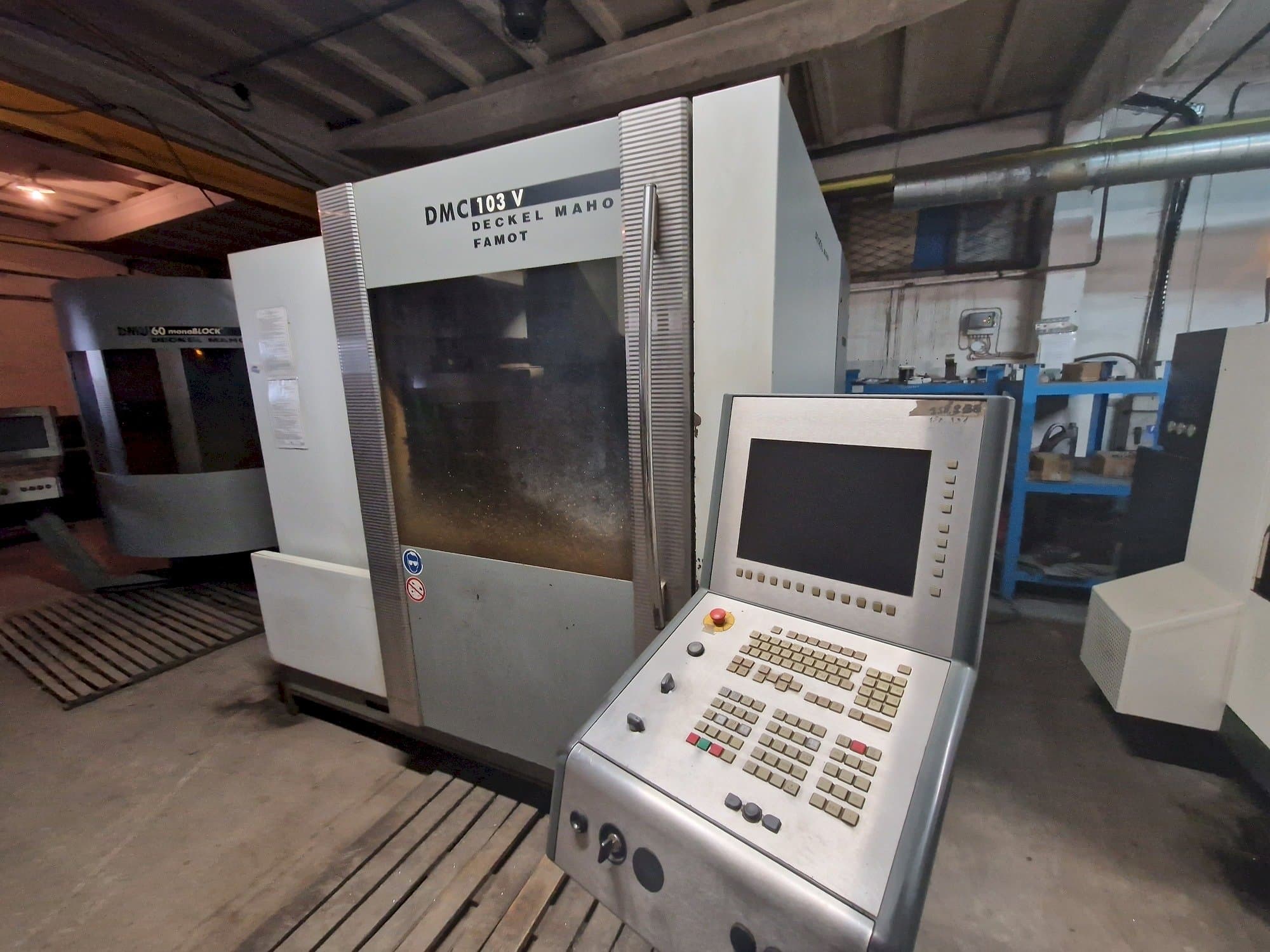 DMG DMC 103V-maskinen framifrån