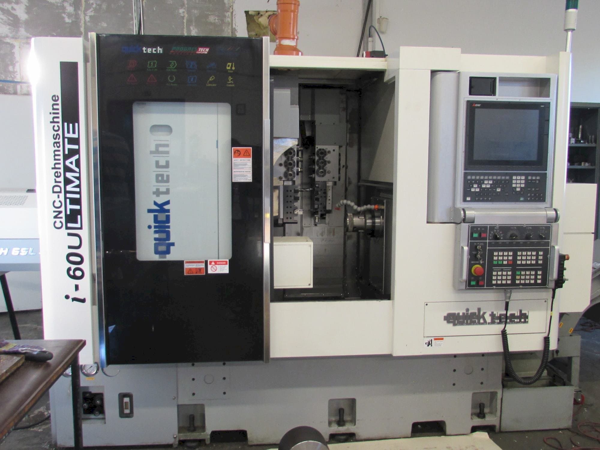 Quick-Tech I-60U-maskinen framifrån