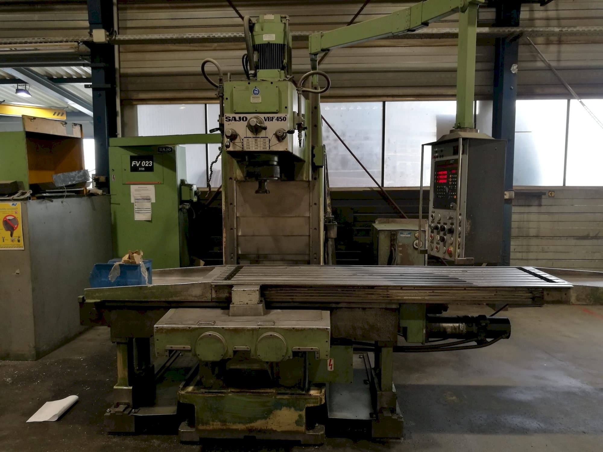 SAJO VBF450-maskinen framifrån