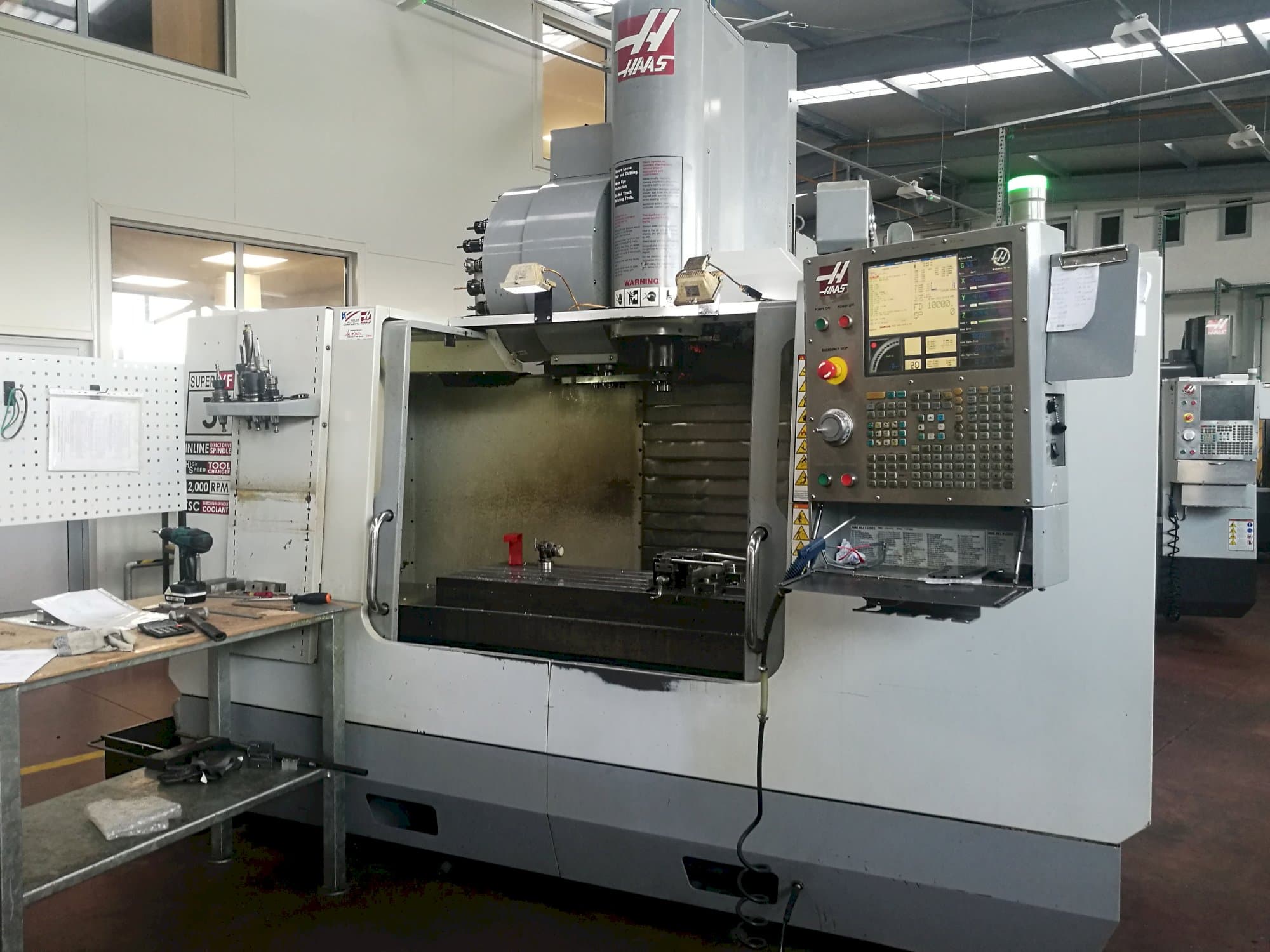 HAAS-maskinen framifrånVF-3SSHE