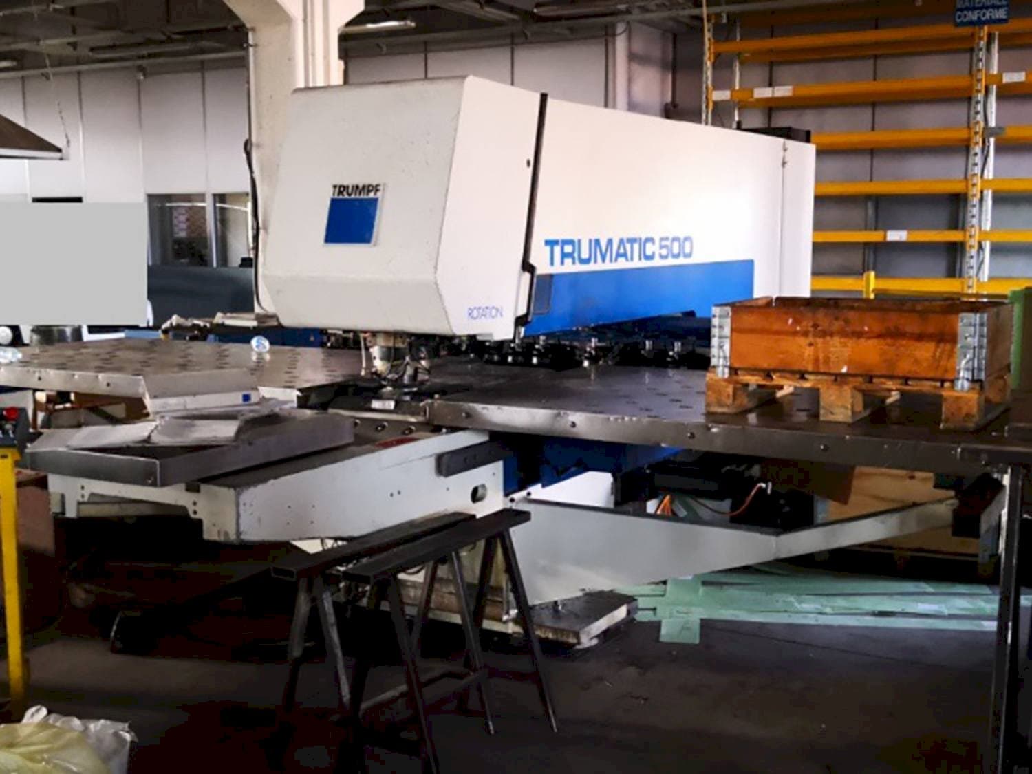Trumpf Trumatic 500R-maskinen framifrån