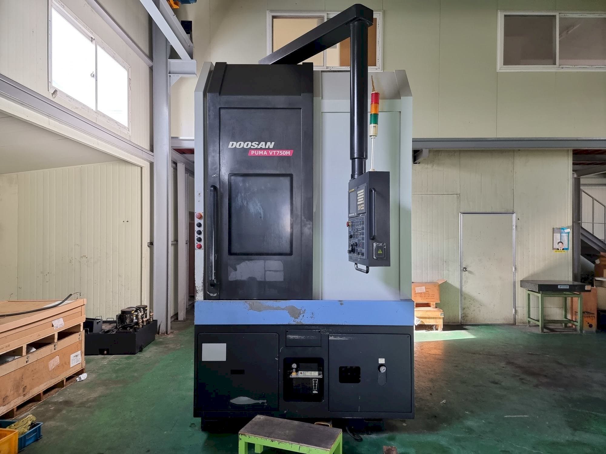 Doosan Puma VT750M-maskinen framifrån
