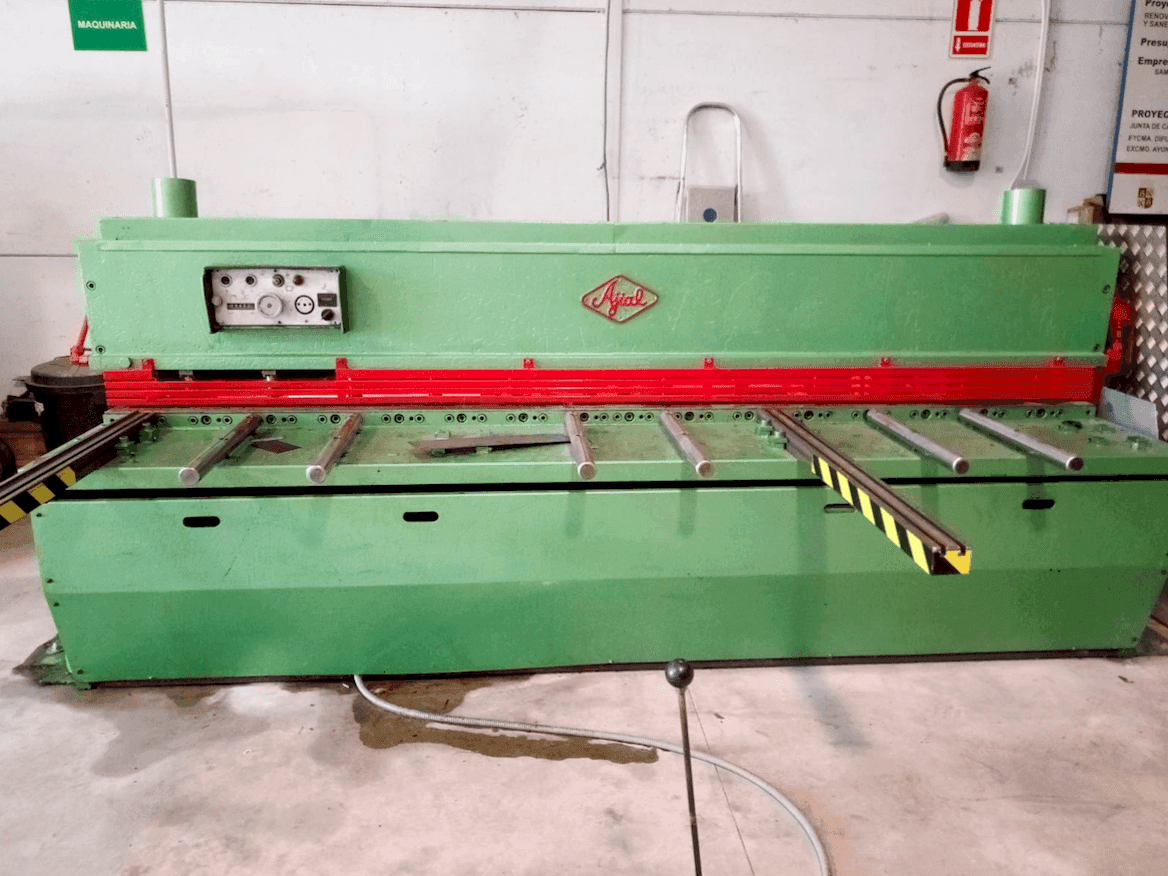 Ajial 630 CA-maskinen framifrån