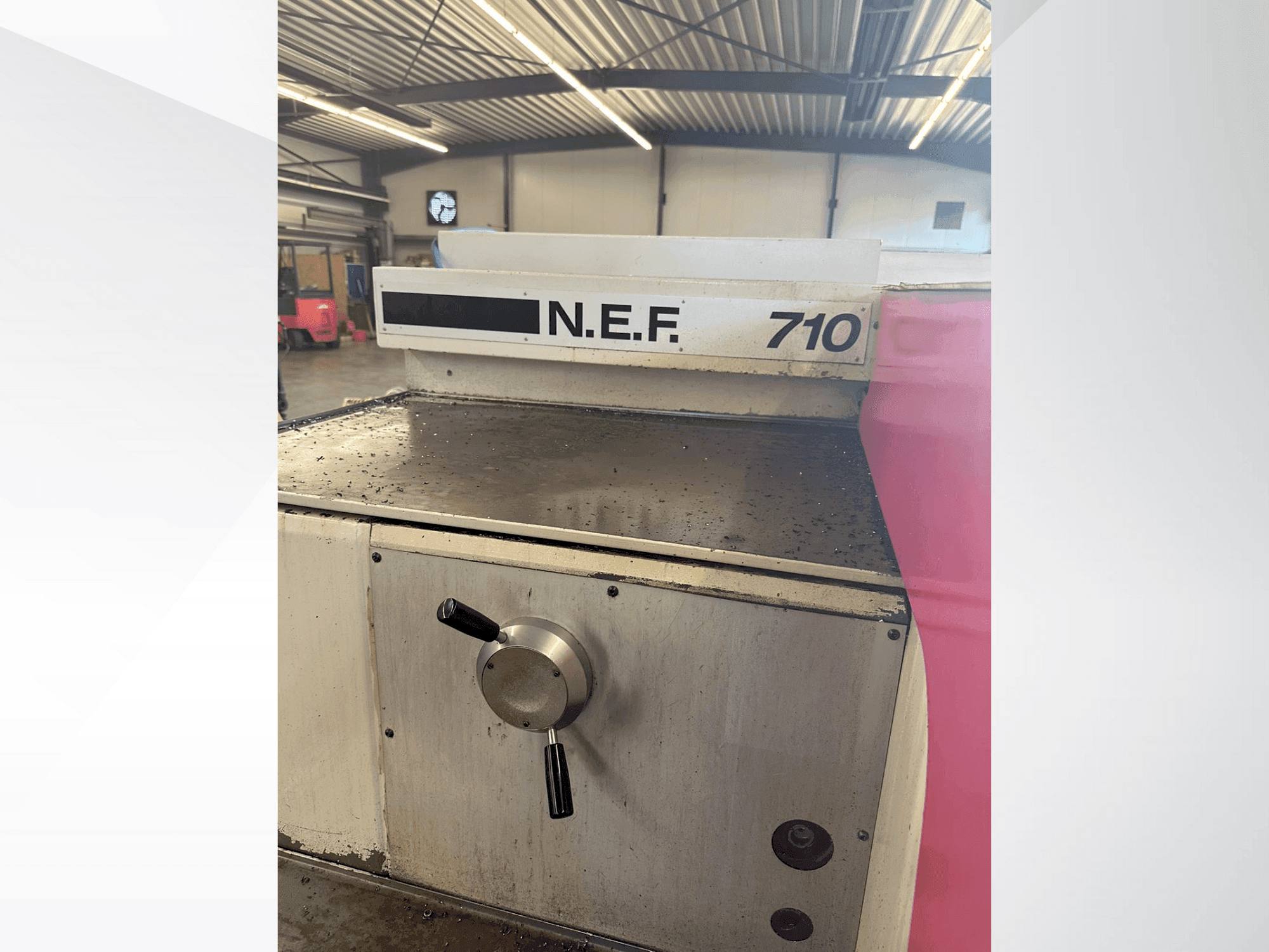 Gildemeister Gildemeister NEF 710-maskinen framifrån