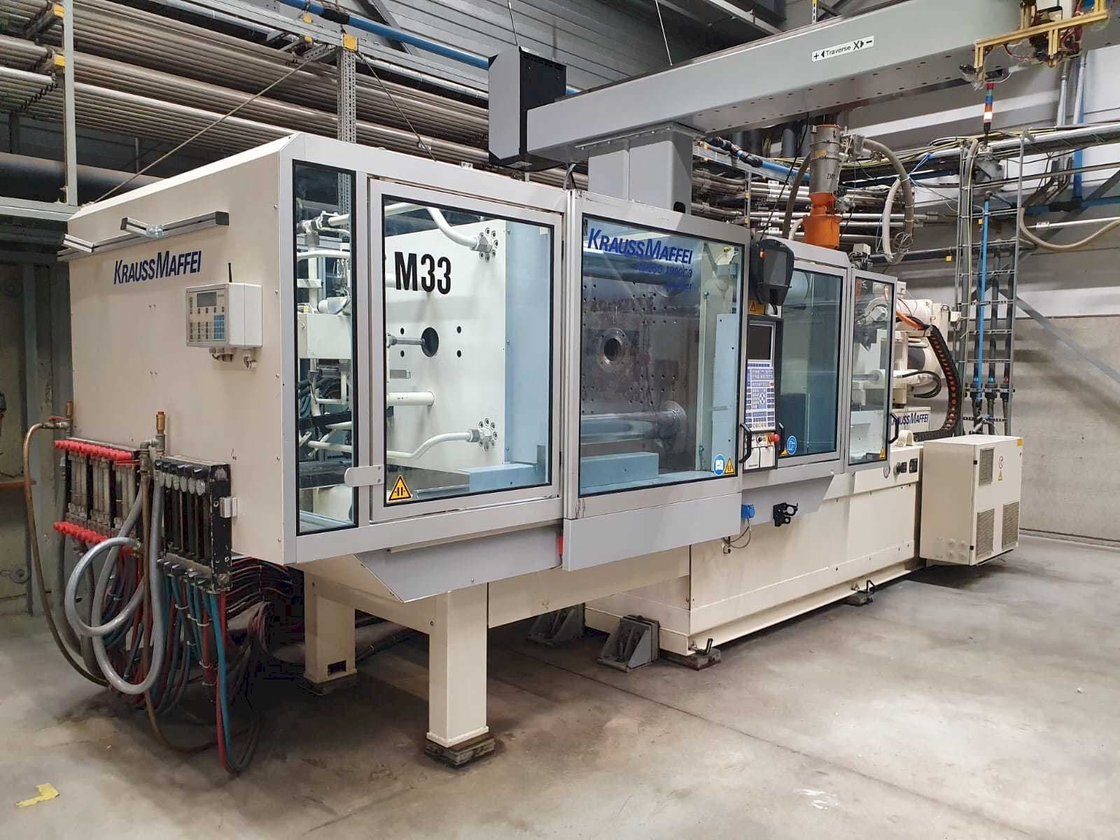 Krauss Maffei 280-1900 C3-maskinen framifrån