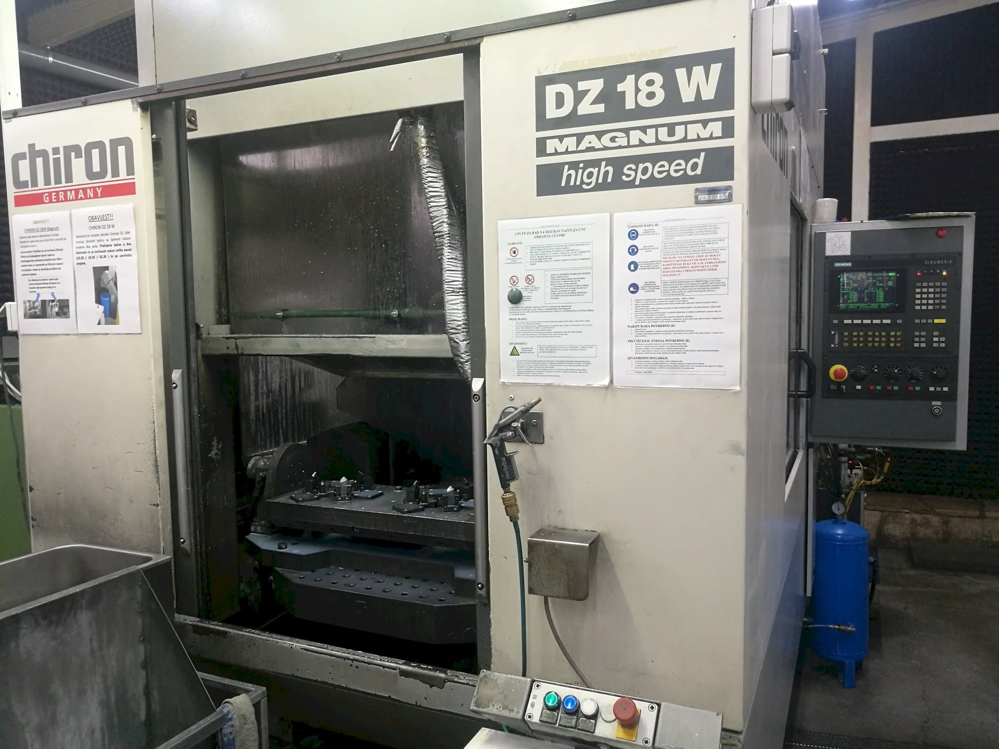 CHIRON DZ 18 W-maskinen framifrån