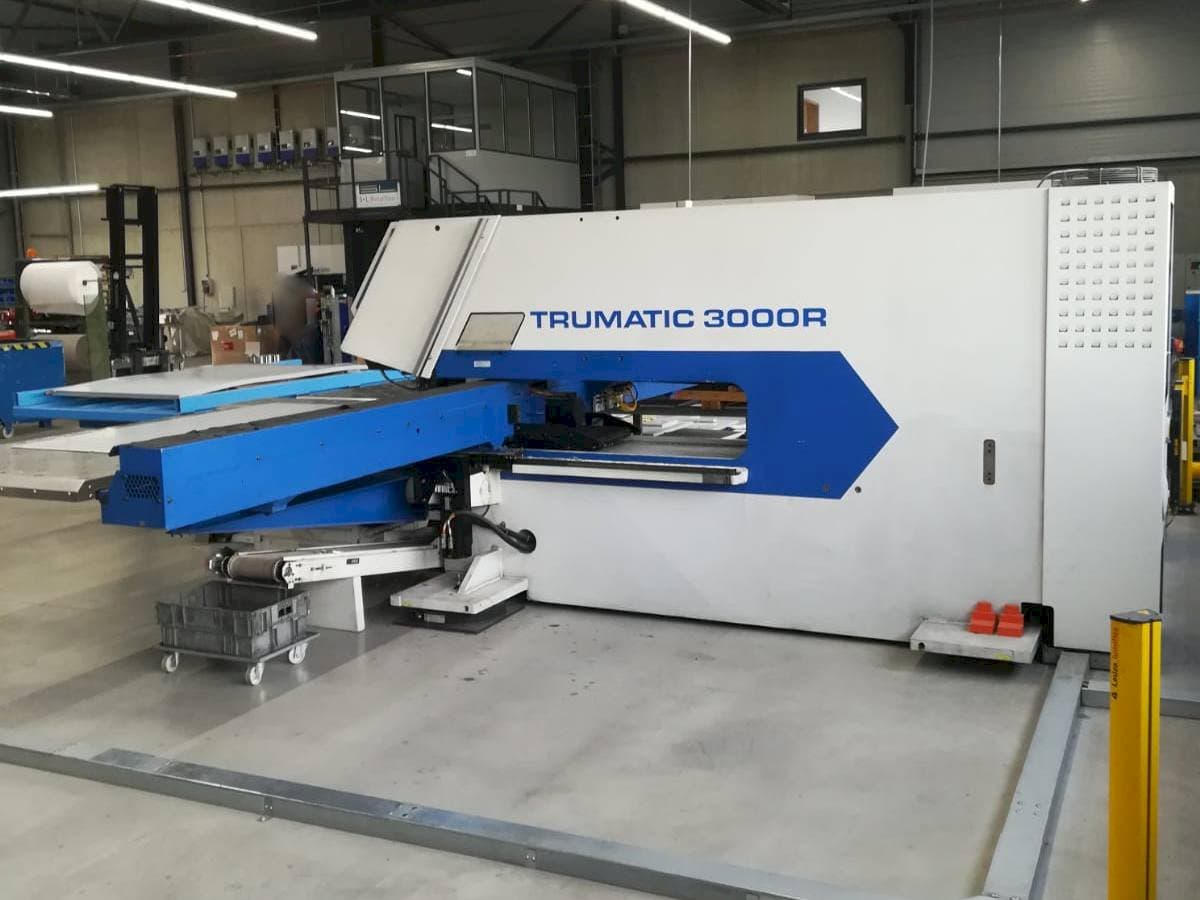 Trumpf Trumatic 3000R-maskinen framifrån