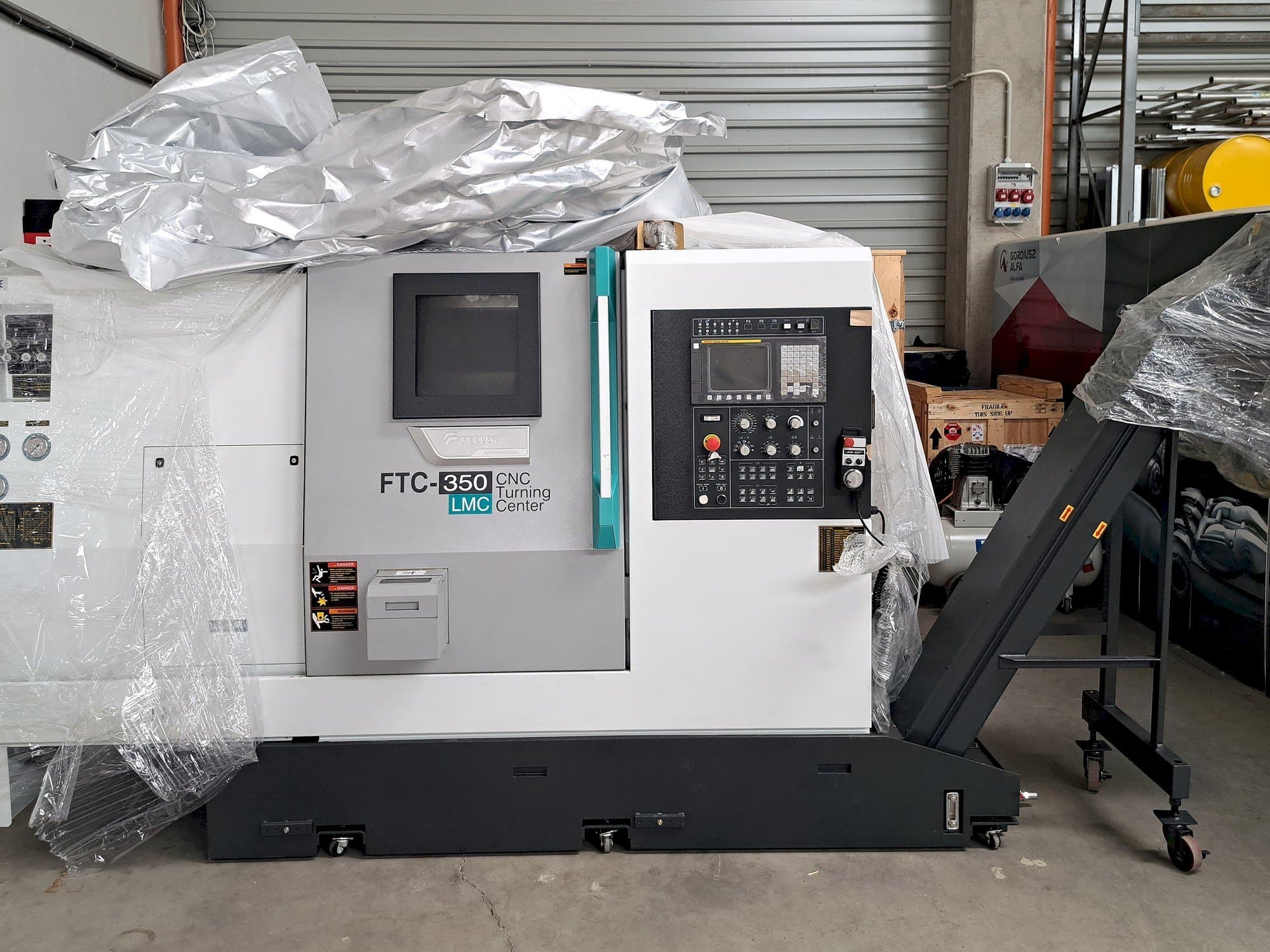 Feeler FTC 350 LMC-maskinen framifrån