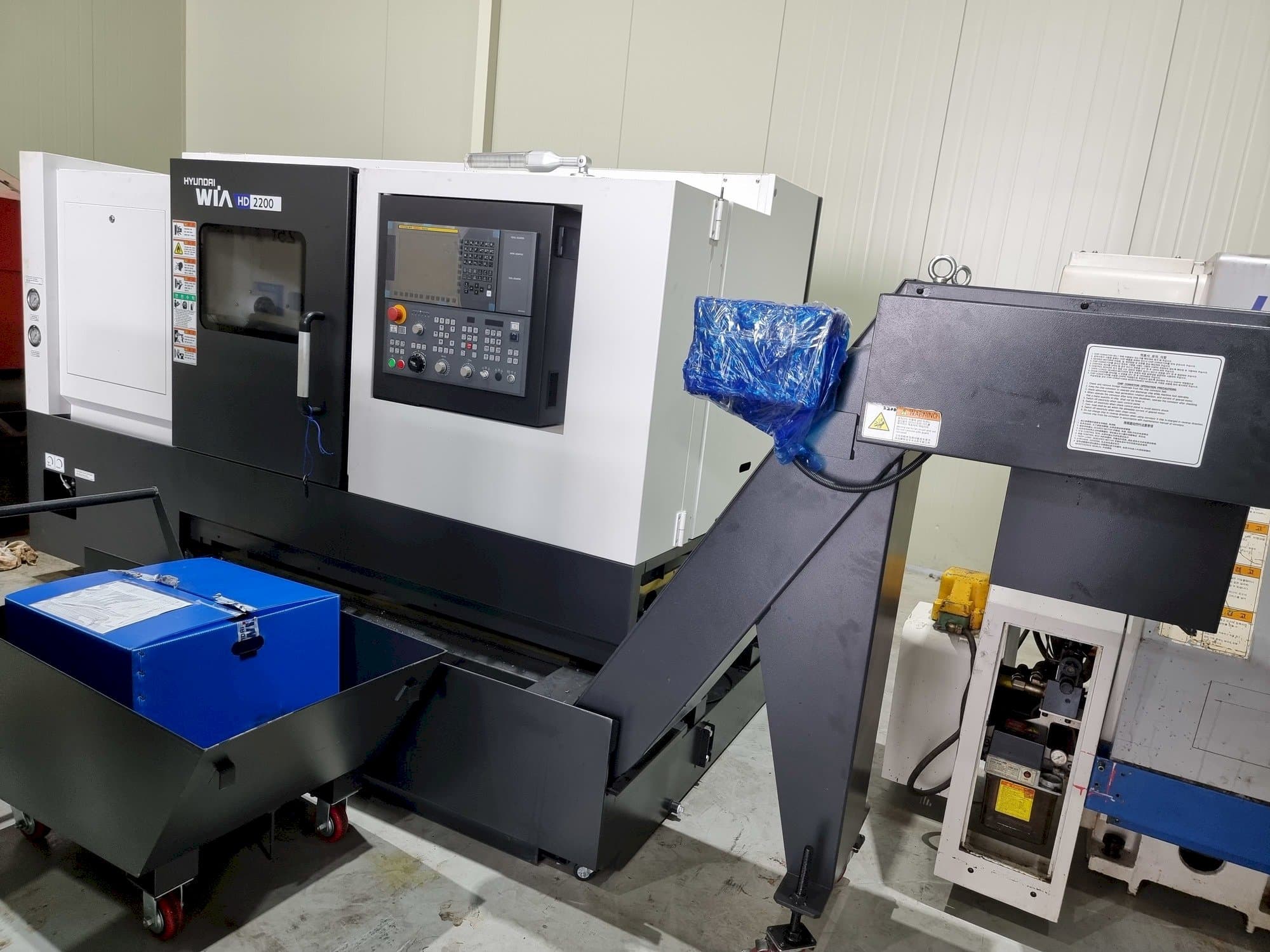 Hyundai Wia HD2200-maskinen framifrån