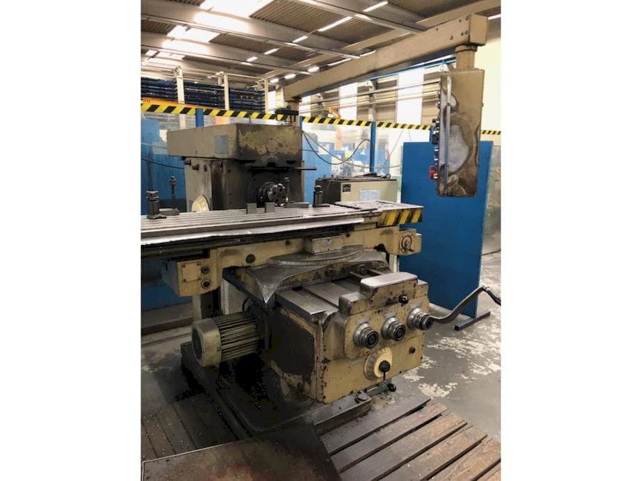 FU W 400 VI / 2-maskinen framifrån