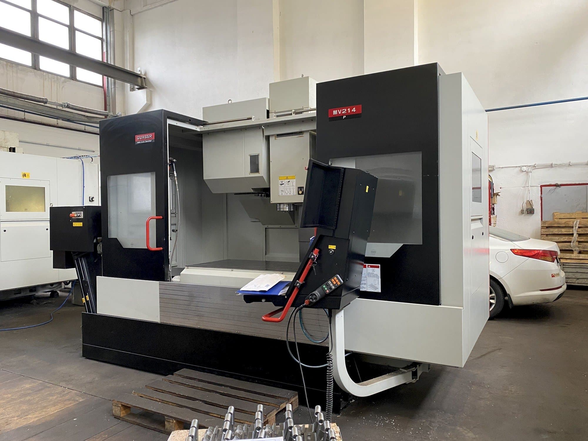 Quaser MV214P/12B-maskinen framifrån