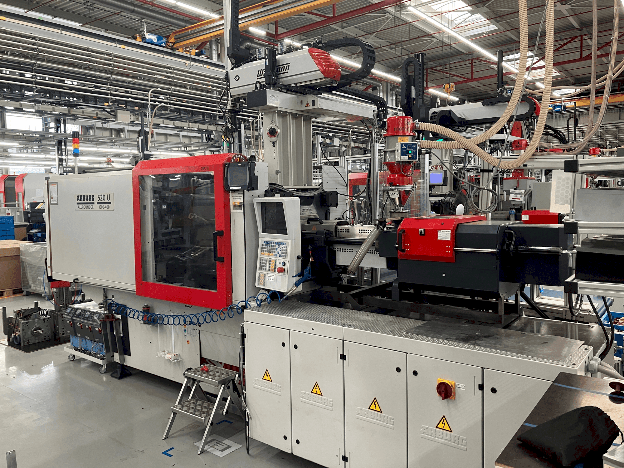 Arburg Allrounder 520 U 1600-400-maskinen framifrån