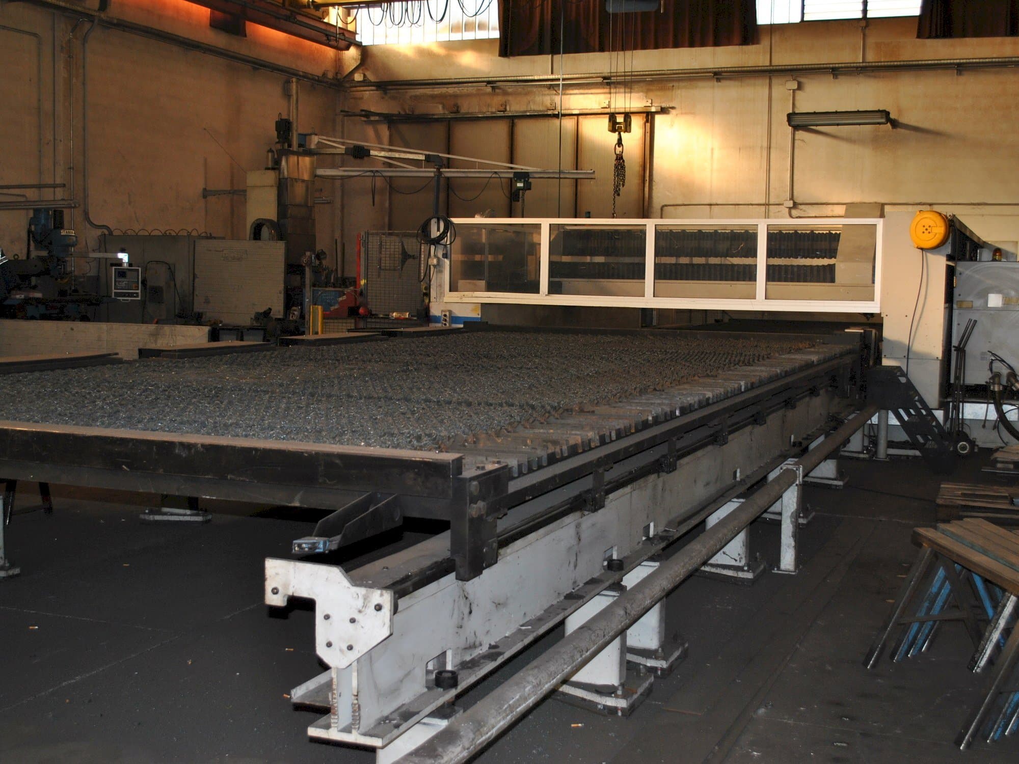 LVD IMPULS 8031-maskinen framifrån