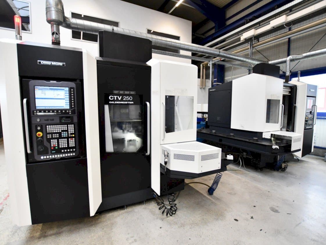 DMG MORI Gildemeister CTV 250 2nd-maskinen framifrån