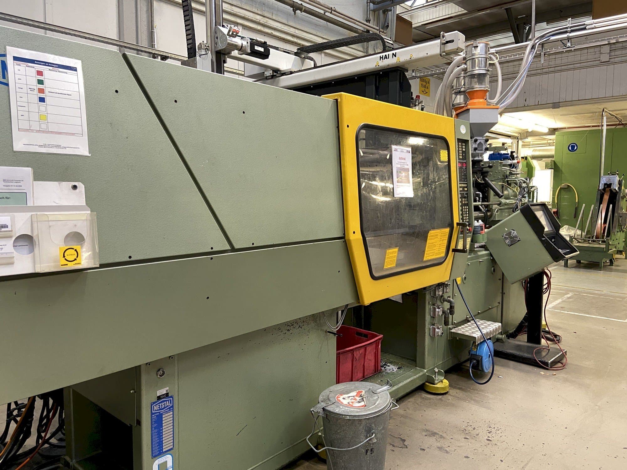 Netstal Synergy 1500K/460-maskinen framifrån