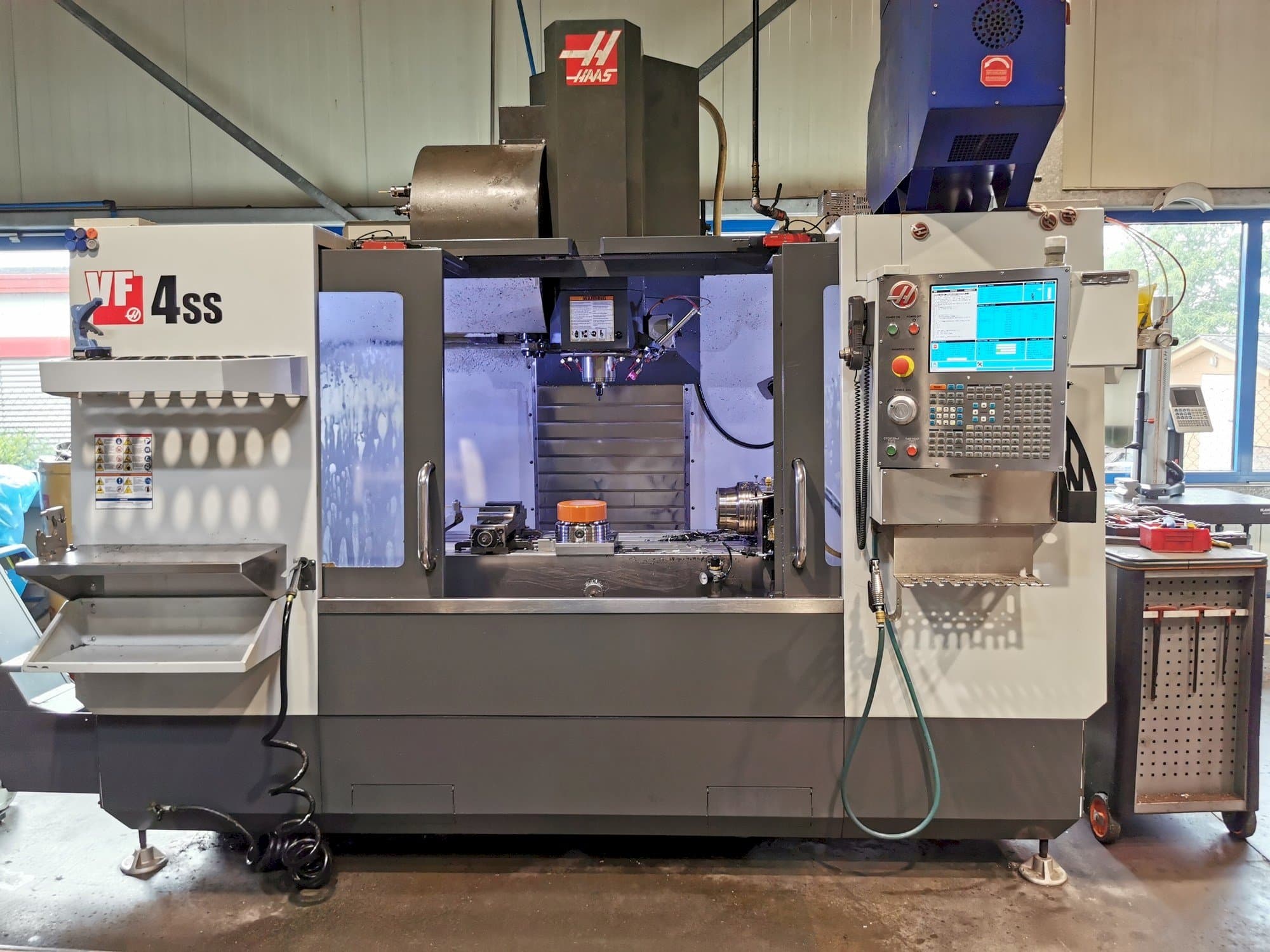 HAAS VF-4SS-maskinen framifrån