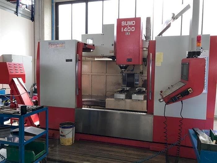 Eumach SUMO 1400-maskinen framifrån