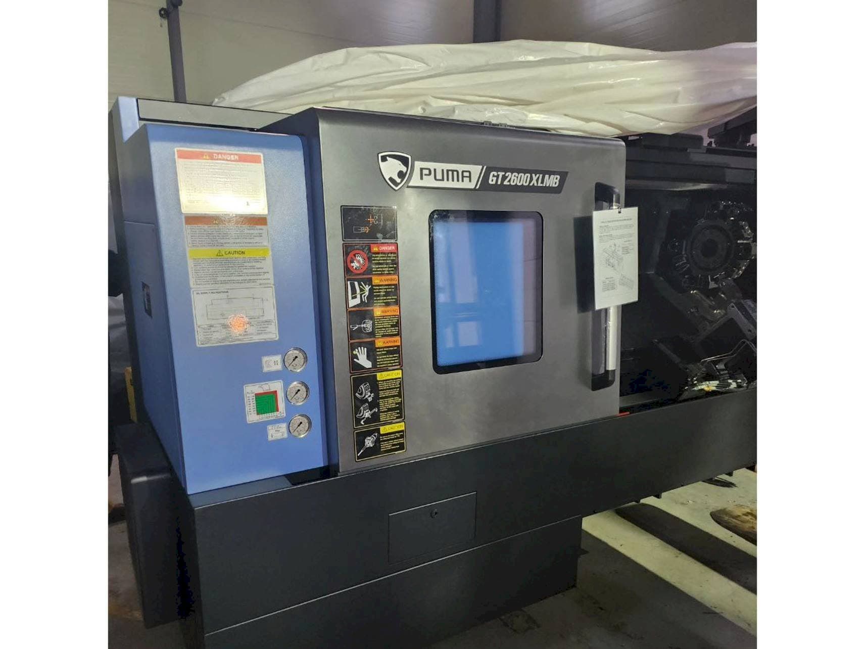 DN SOLUTIONS -maskinen framifrån