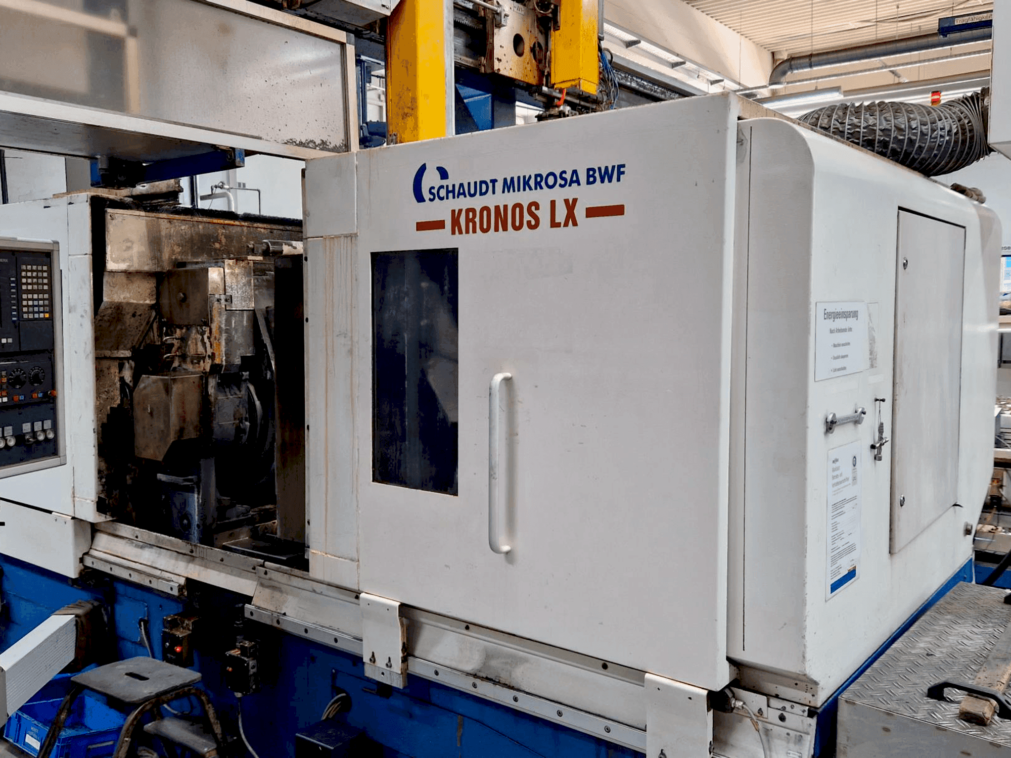 Schaudt Mikrosa BWF Kronos LX-maskinen framifrån