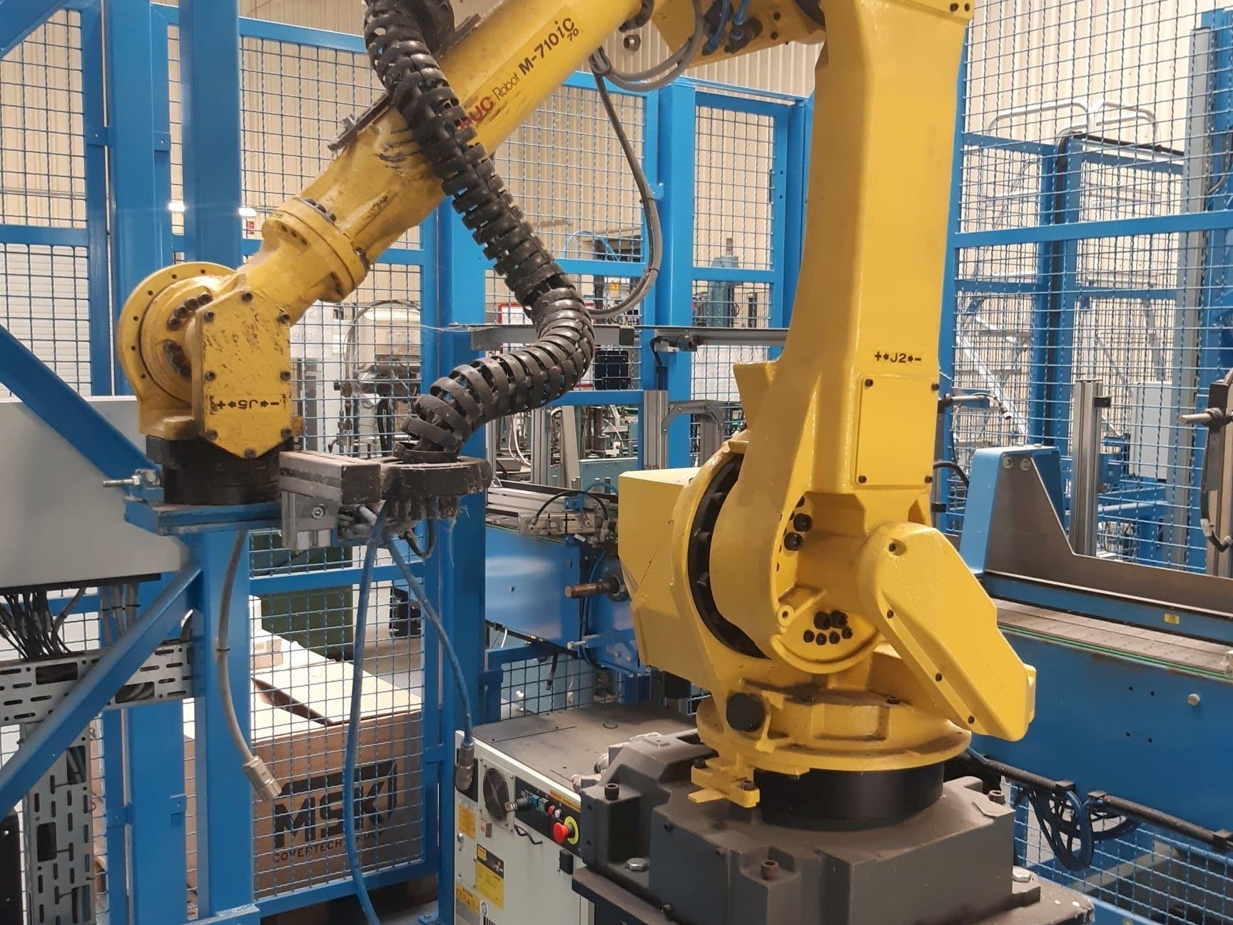 FANUC M-710iC (2015)-maskinen framifrån