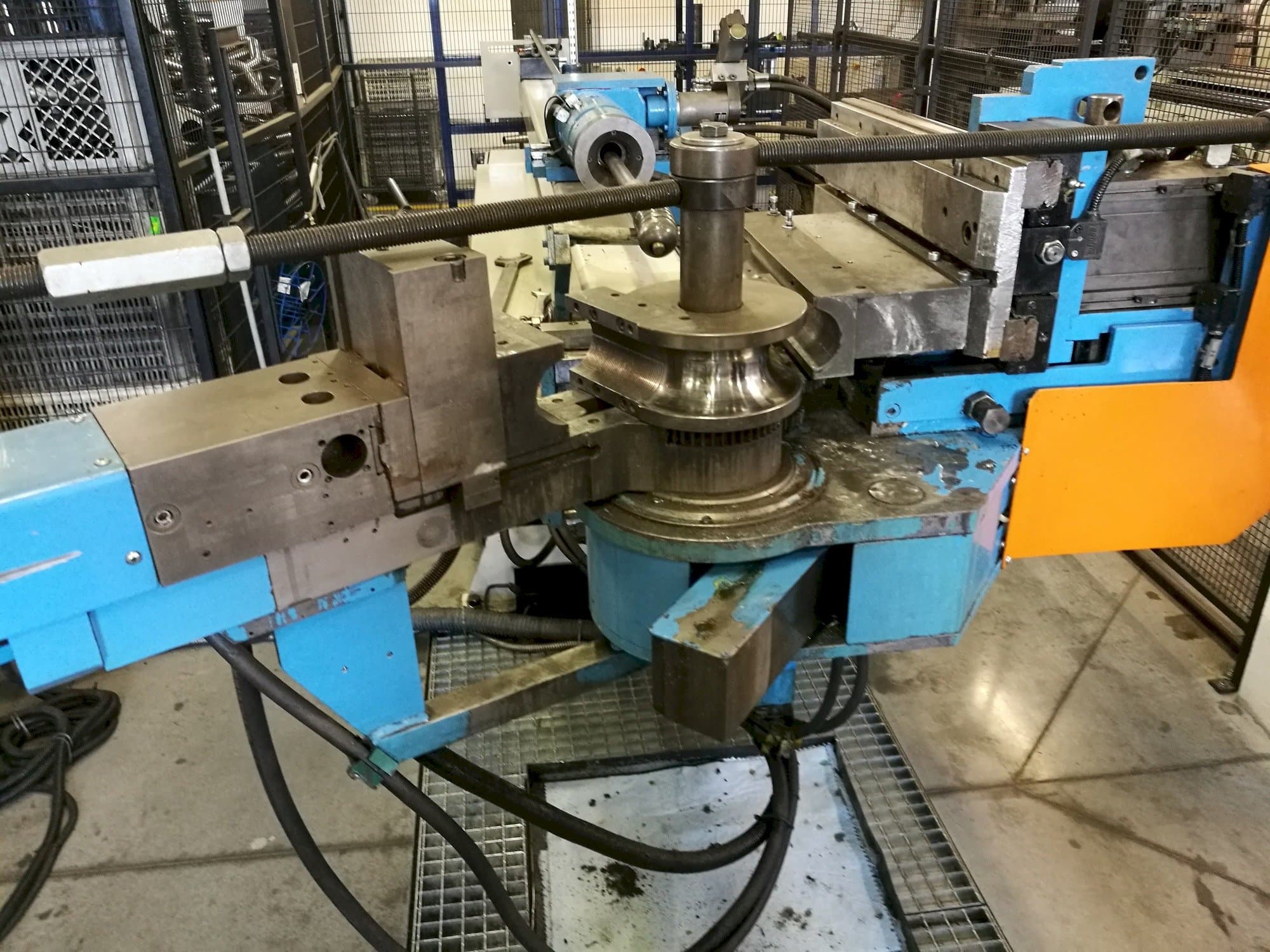 Rasi S 80.5-maskinen framifrån