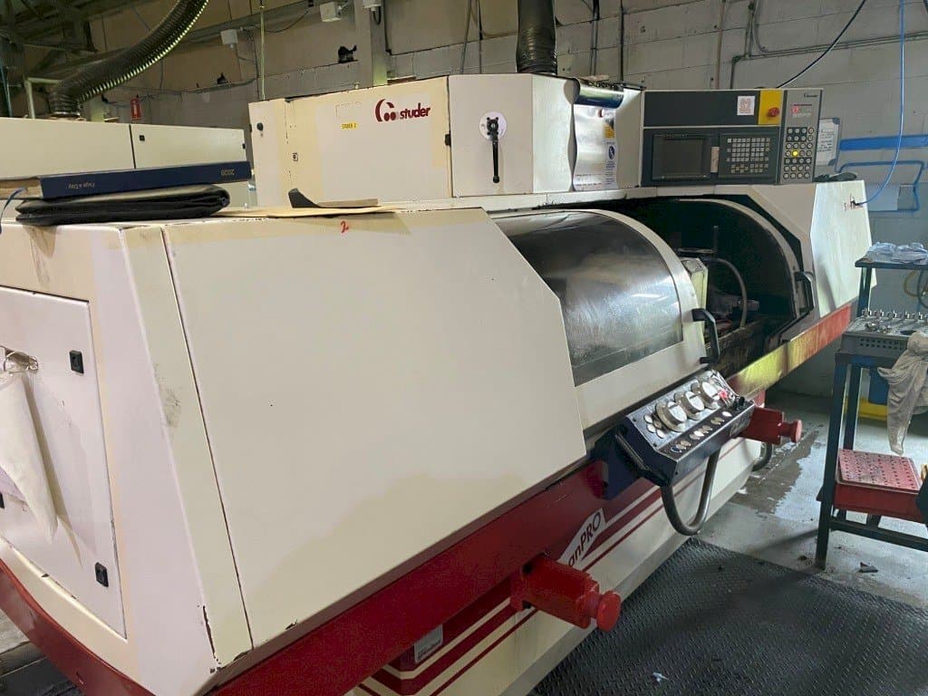 STUDER  S30 lean PRO-maskinen framifrån