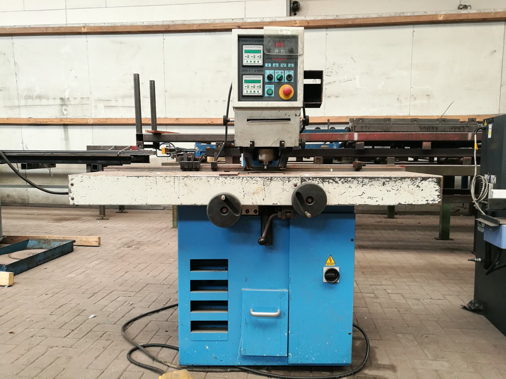 Euromac-maskinen framifrånXP 750/25