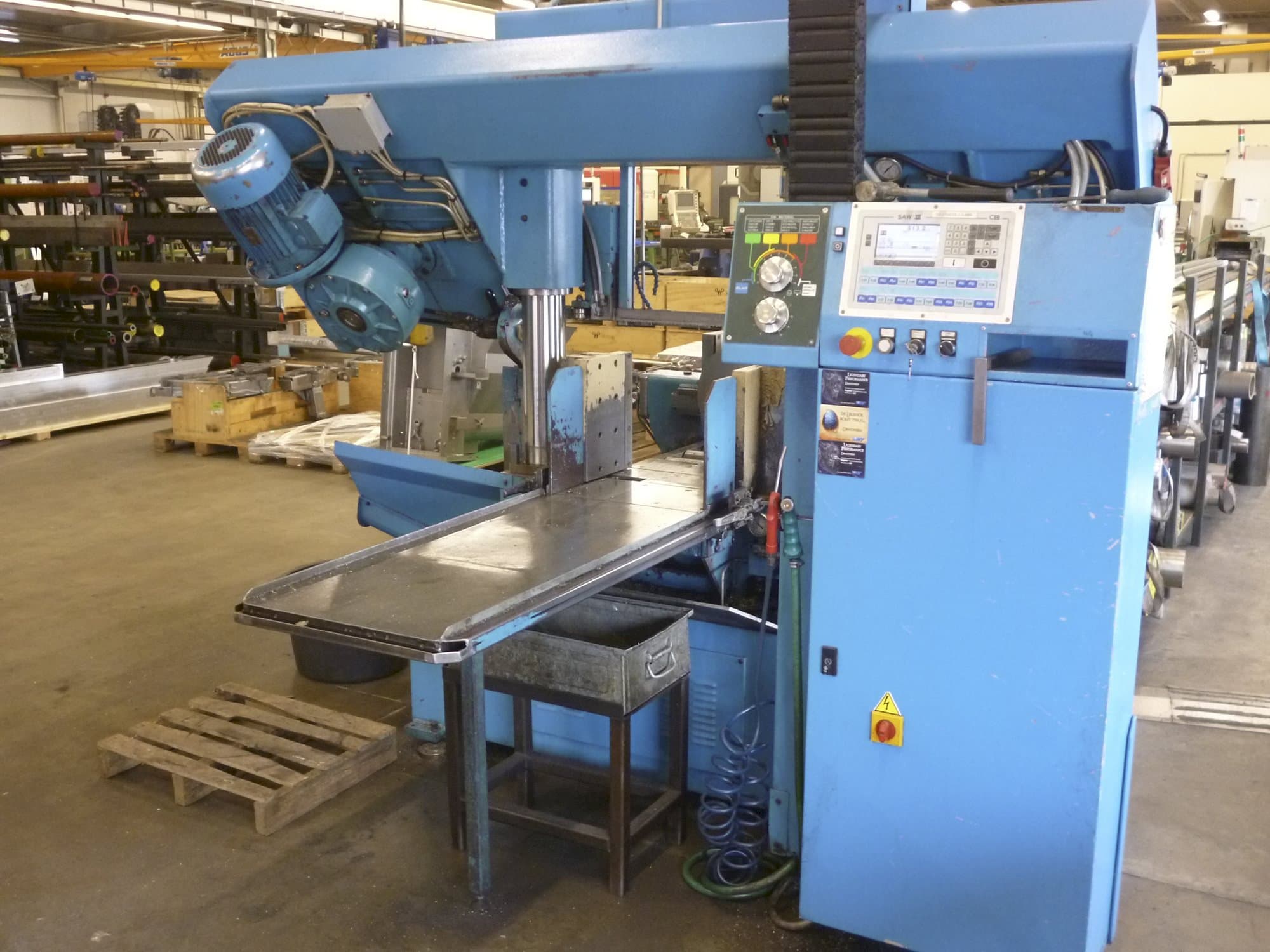 DoALL-maskinen framifrån450