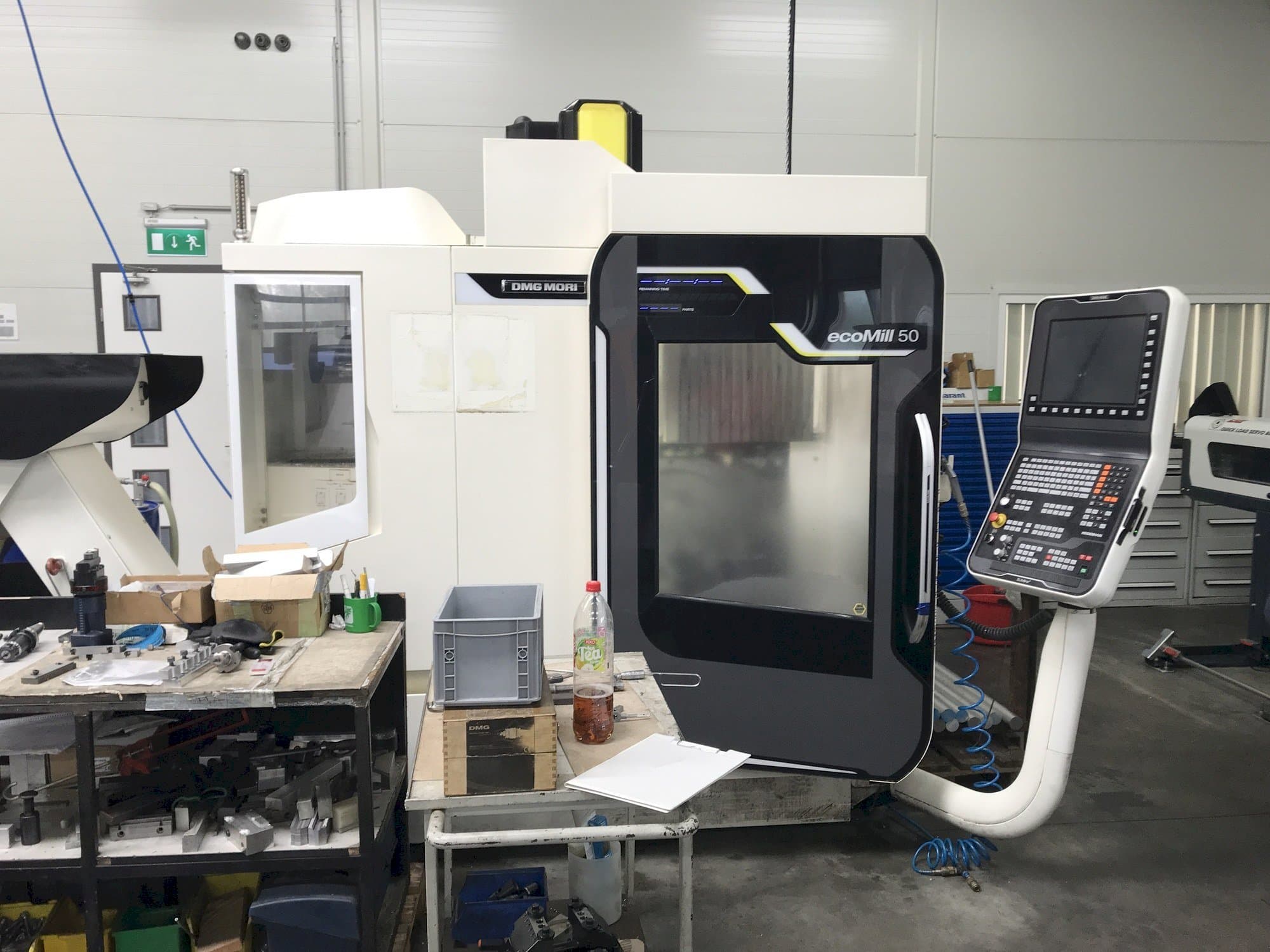 DMG MORI Ecomill 50-maskinen framifrån