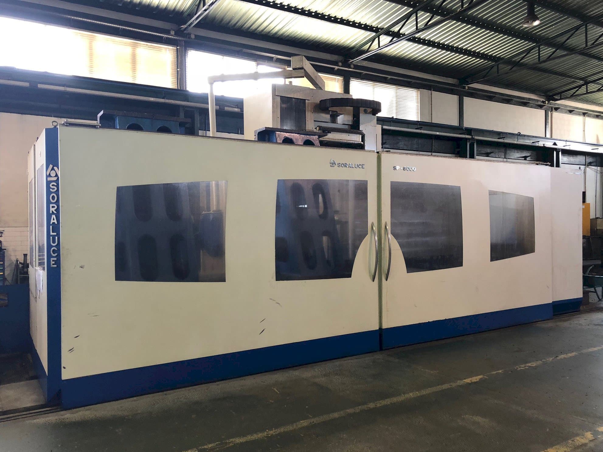 Soraluce-maskinen framifrånSP 8000