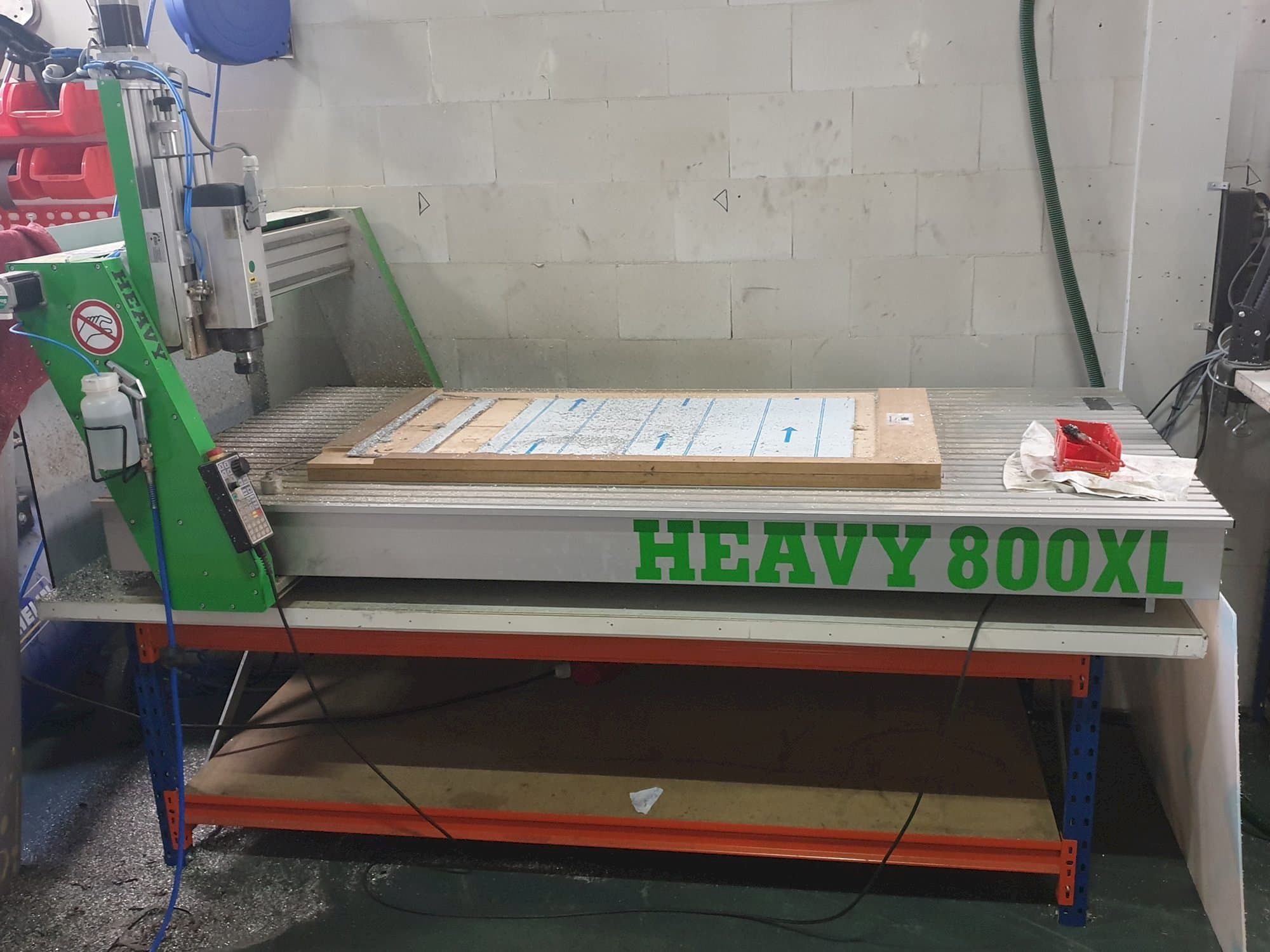 EAS-maskinen framifrånHEAVY 800 XL