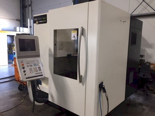 DECKEL MAHO DMC 635 eco-maskinen framifrån