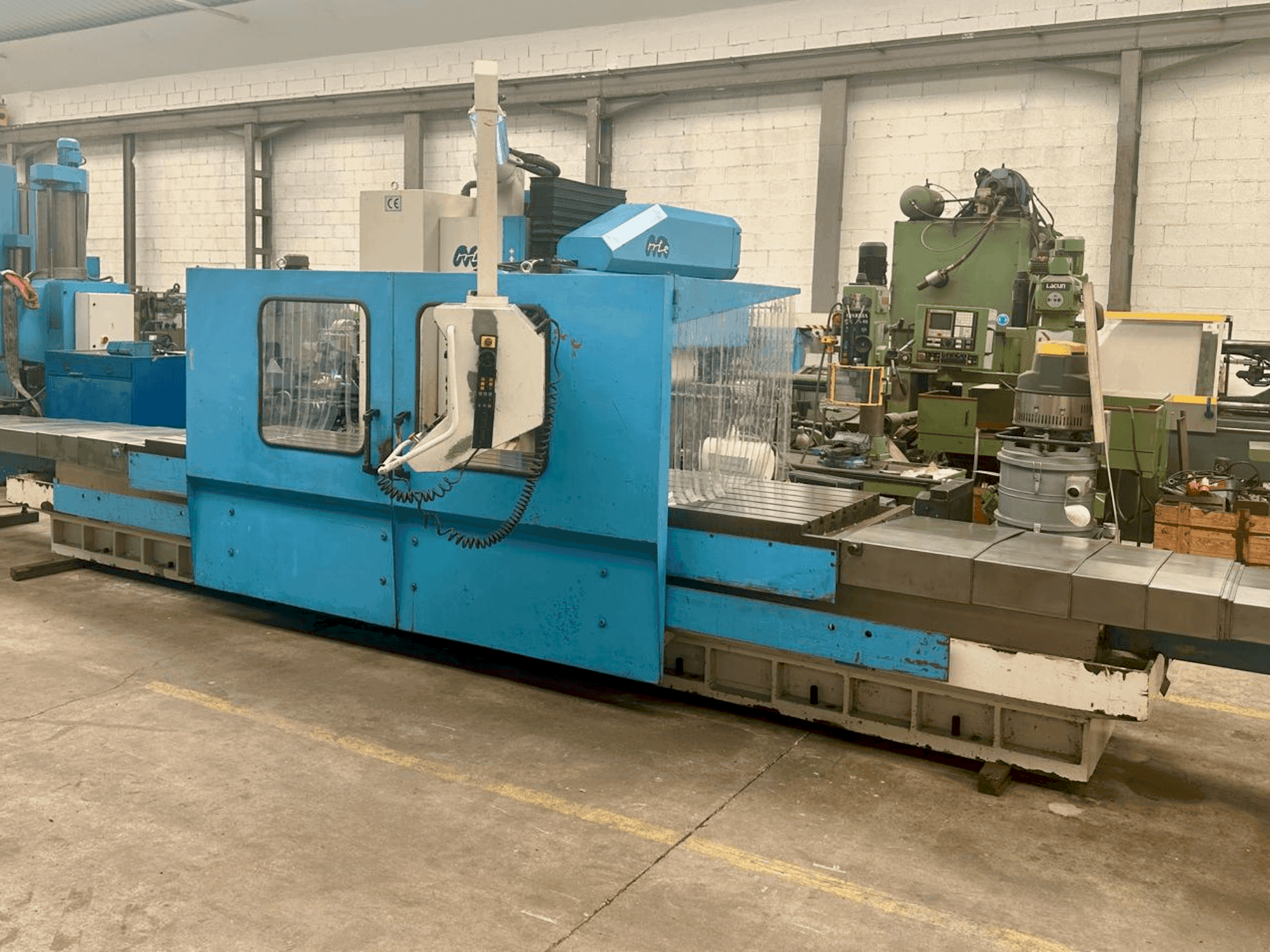 MTE BF 4200-maskinen framifrån