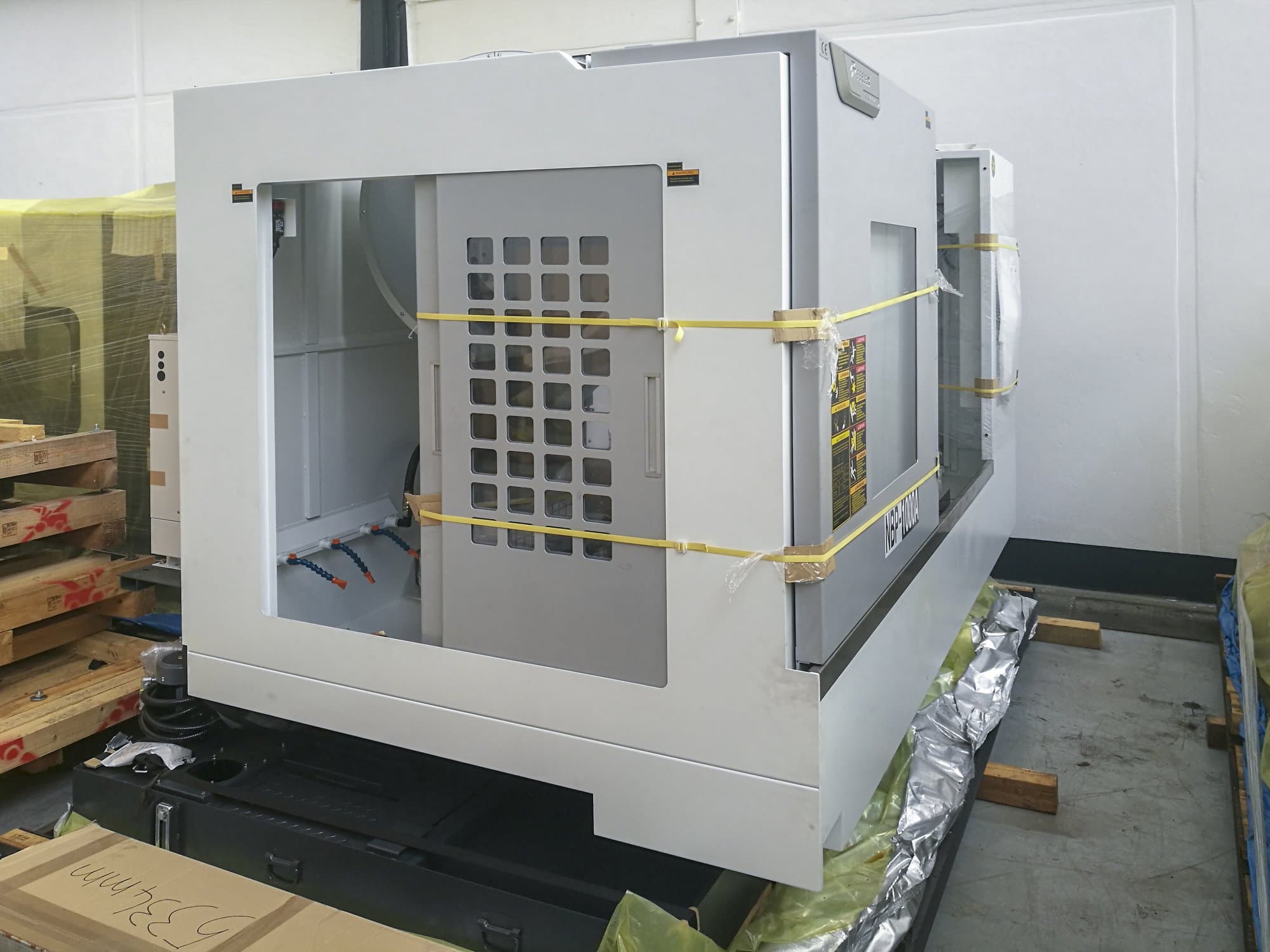 1 Feeler-maskinen sedd från vänsterNBP-1000A