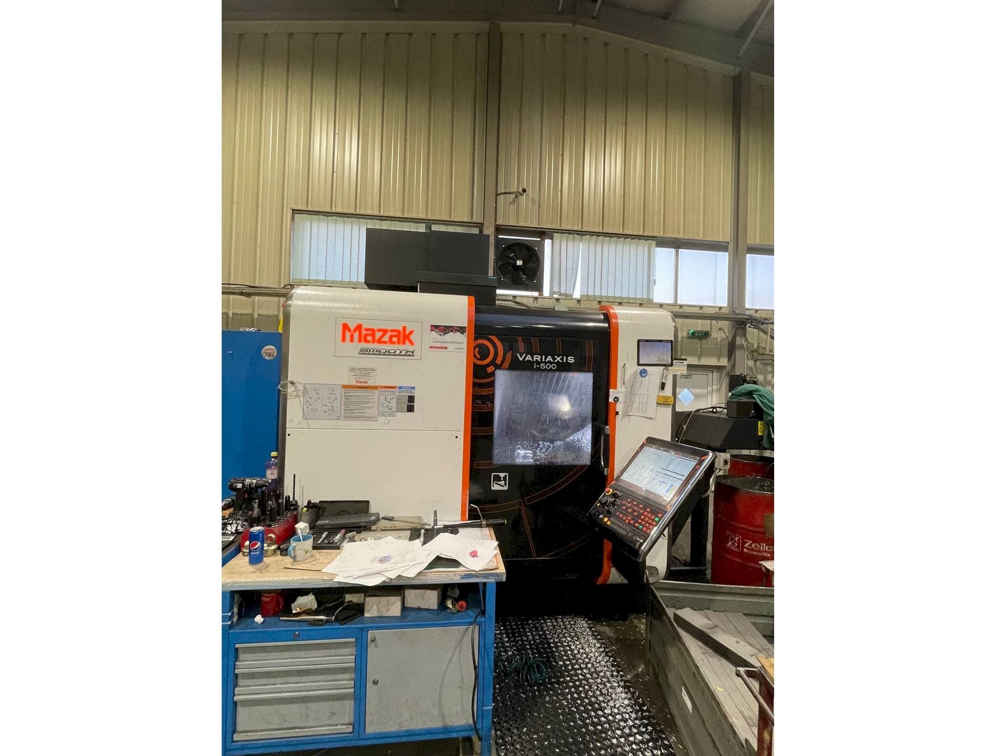 Mazak Variaxis i-500-maskinen framifrån