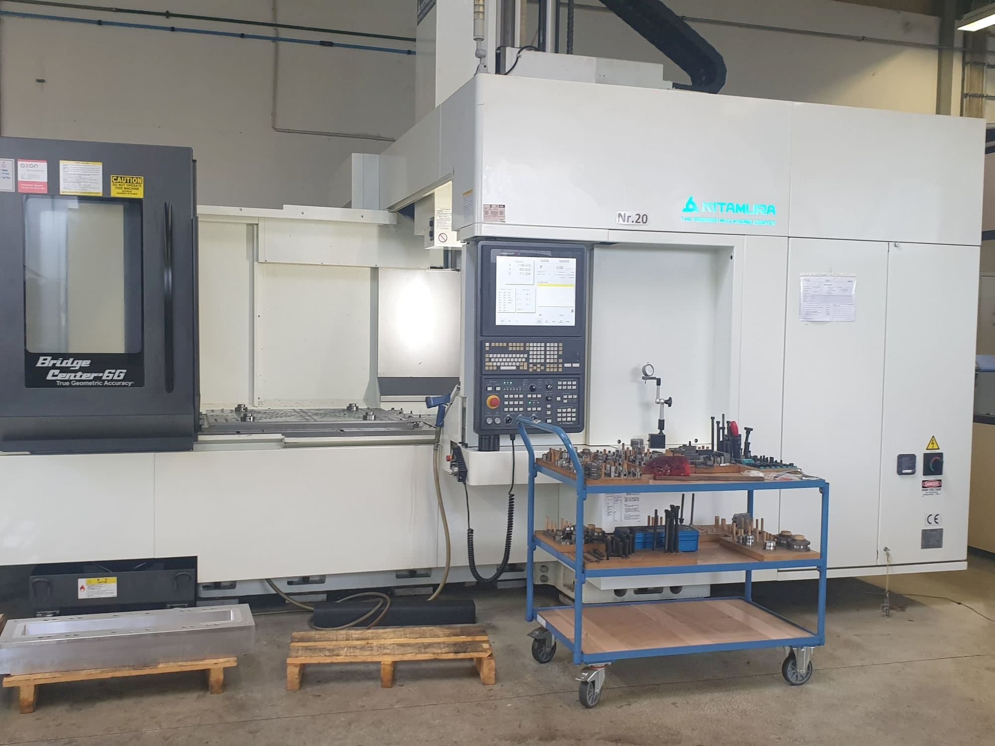 Kitamura Bridge Center 6G-maskinen framifrån