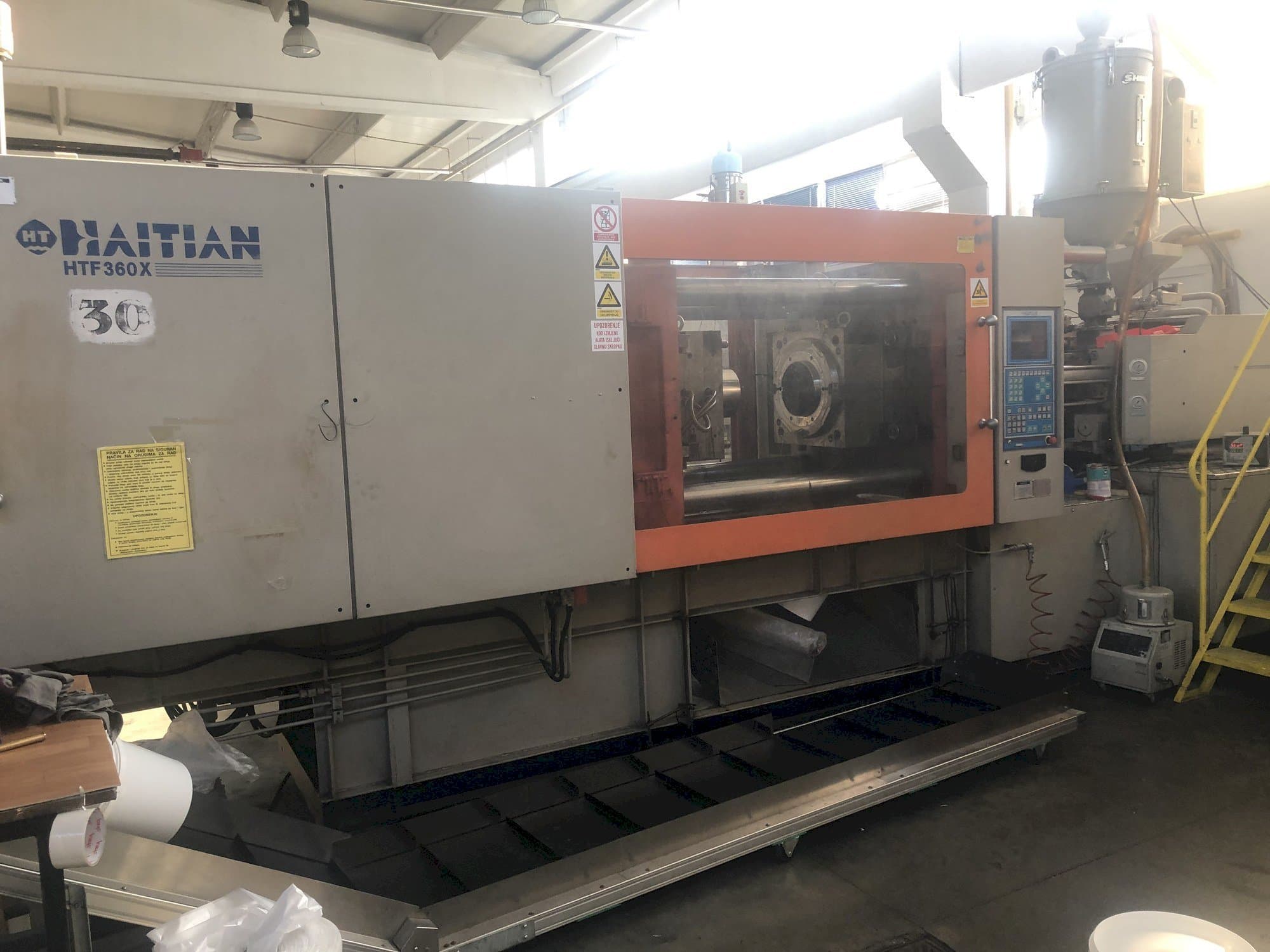 HAITIAN HTF 360X-maskinen framifrån