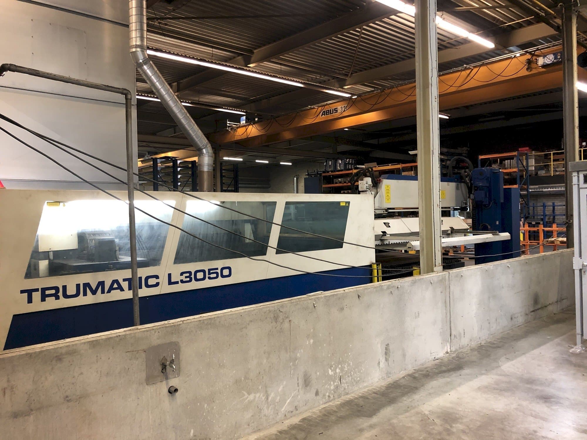 Trumpf Trumatic 3050-maskinen framifrån