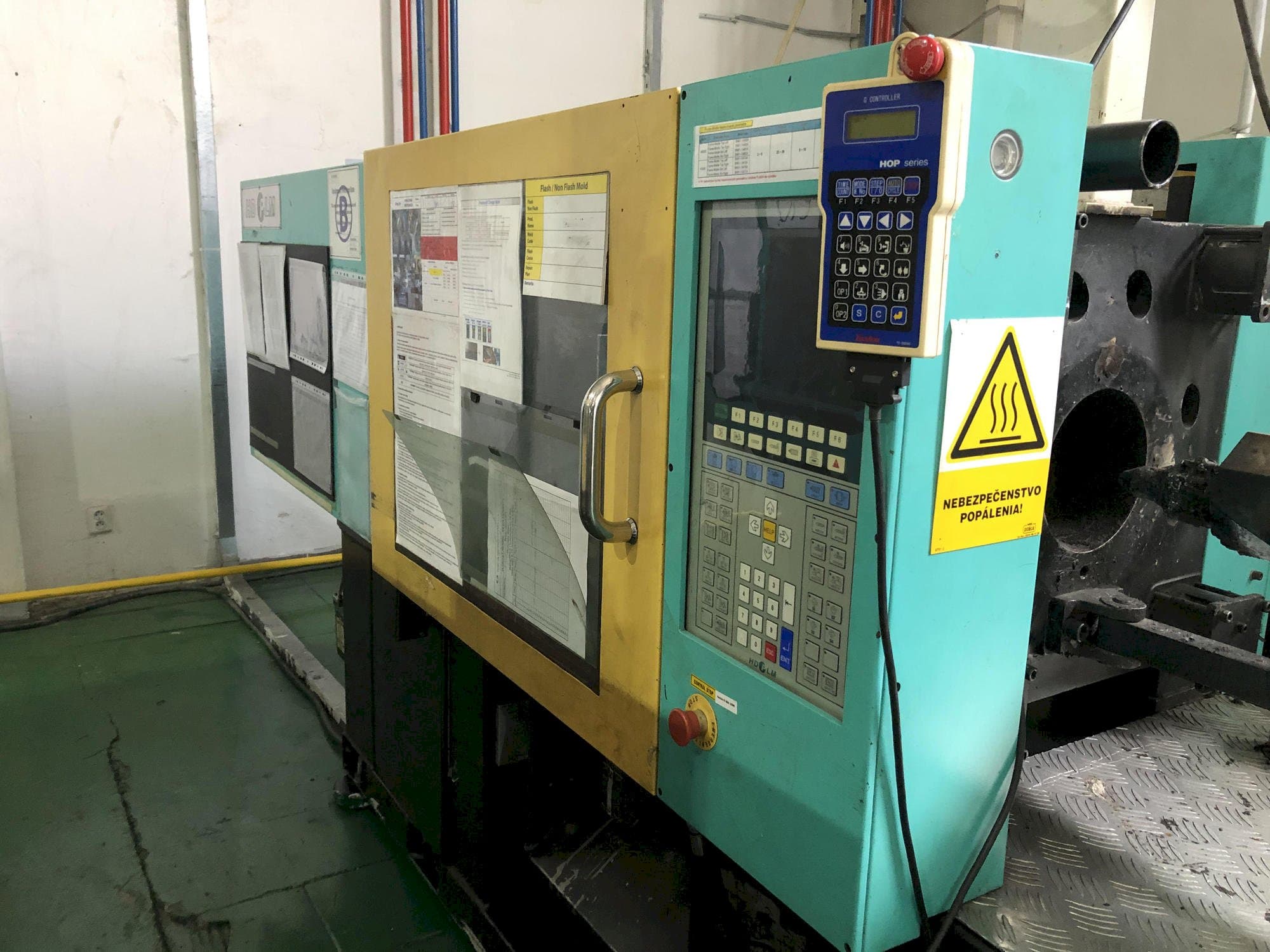 Hyundai K-120V-maskinen framifrån