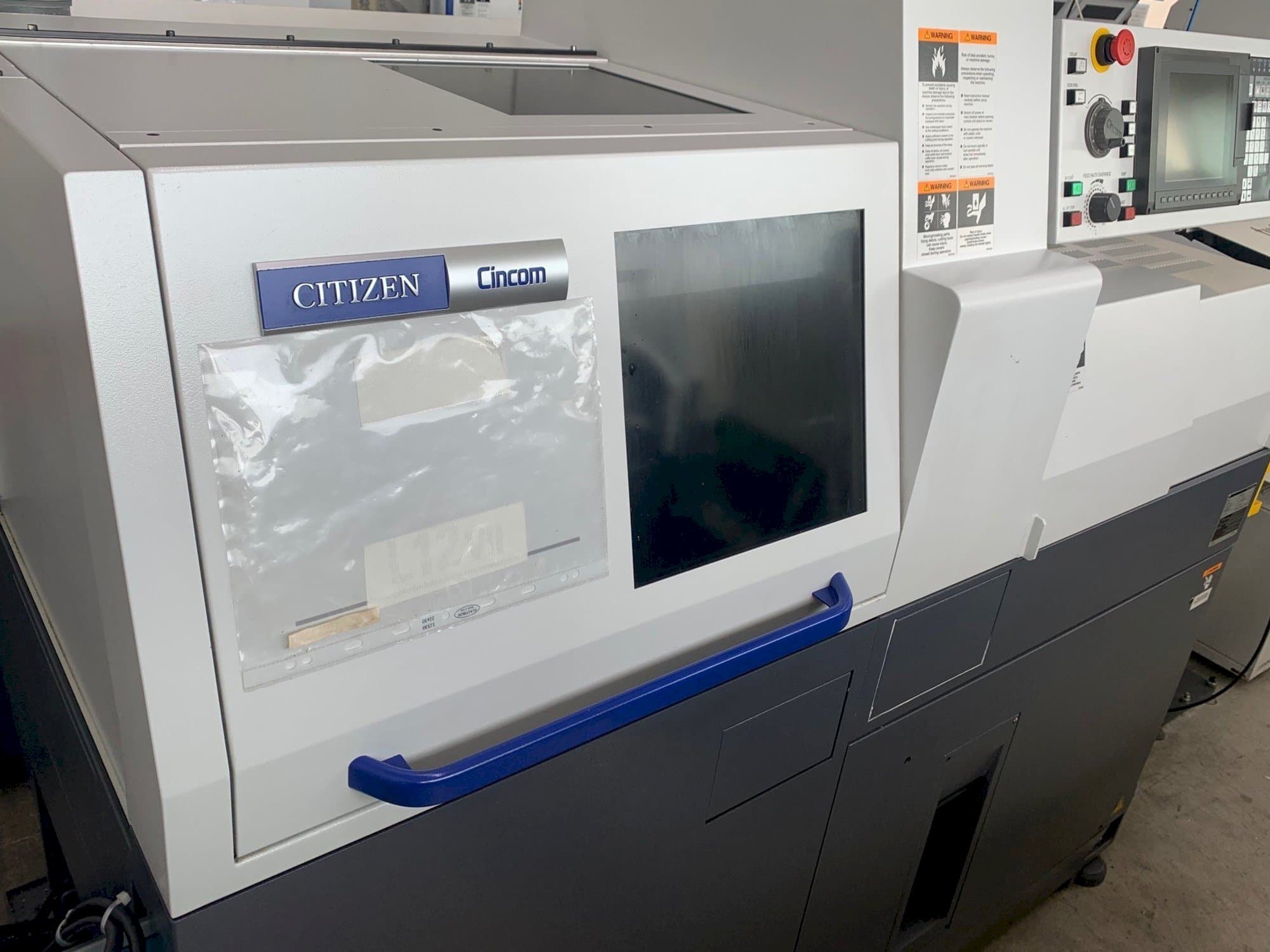 Citizen Cincom L12-maskinen framifrån