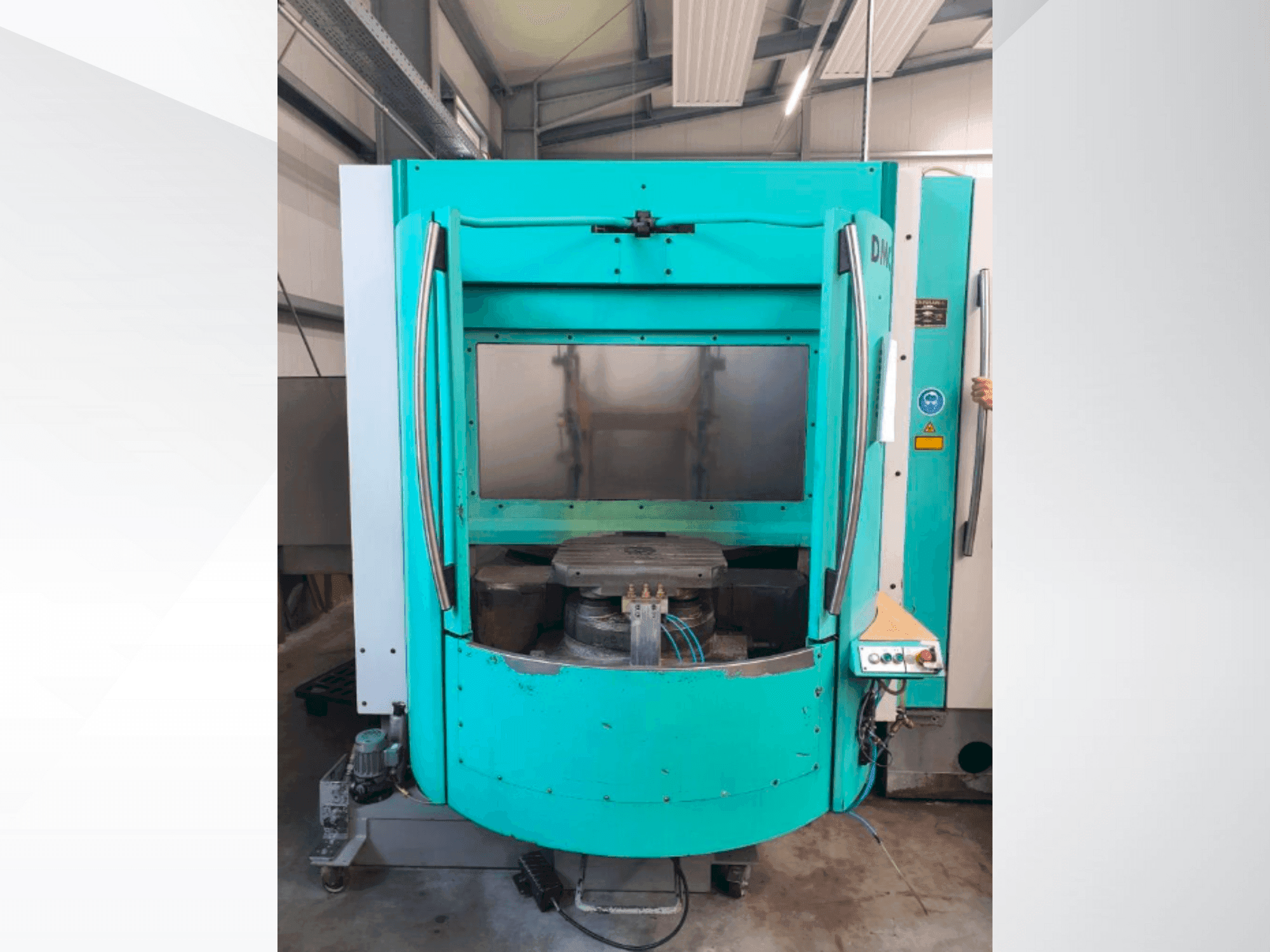 DECKEL MAHO DMC 60H hi-dyn-maskinen framifrån