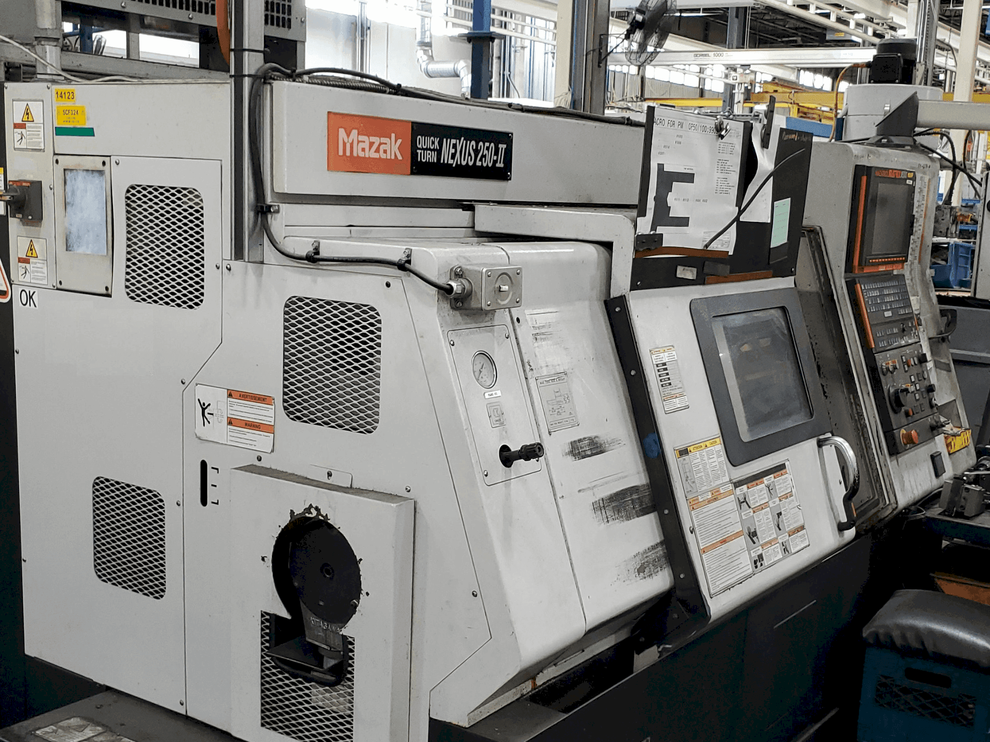 Mazak QTN 250-II-maskinen framifrån