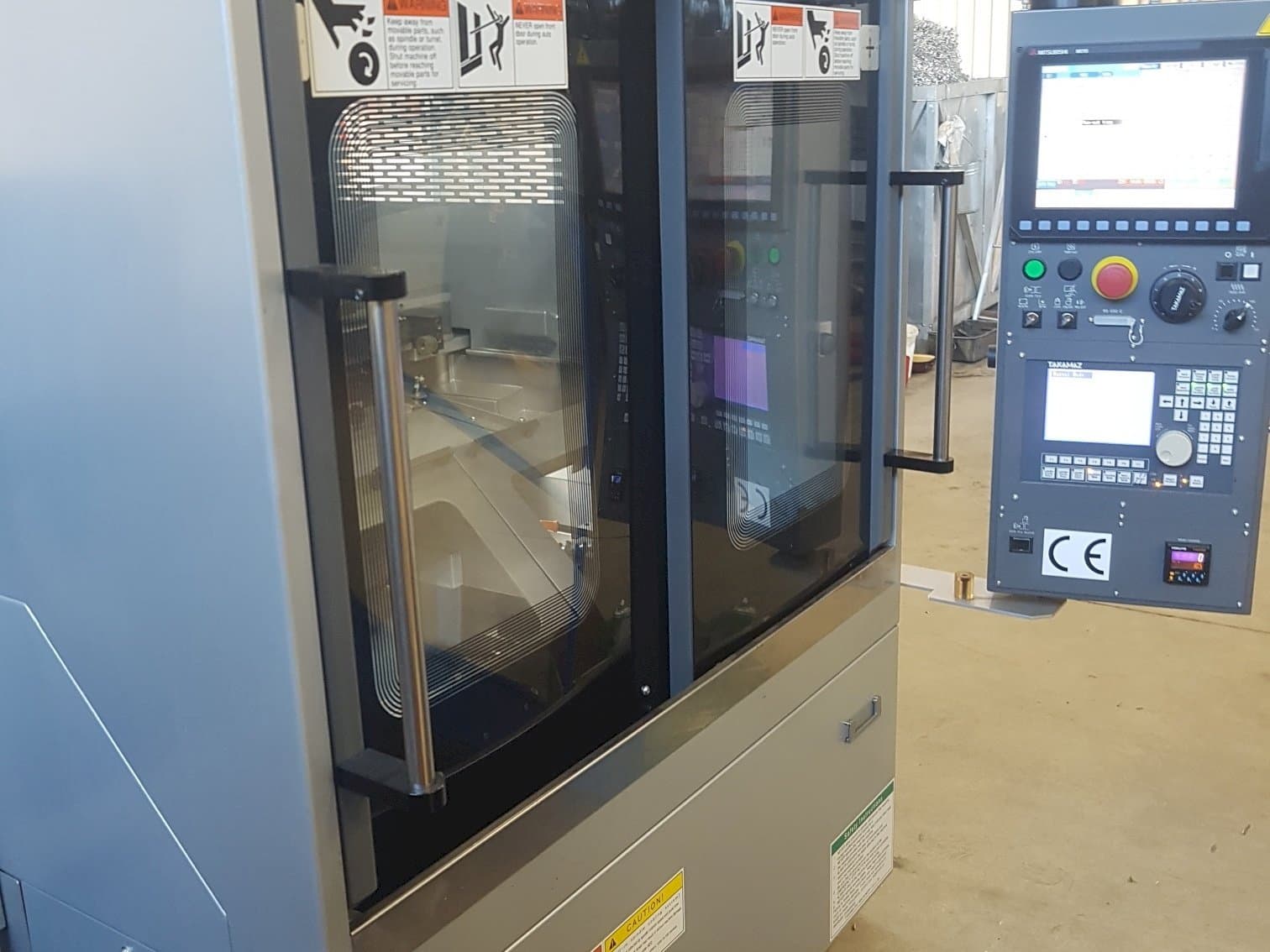 Takamaz XW-30 Plus-maskinen framifrån