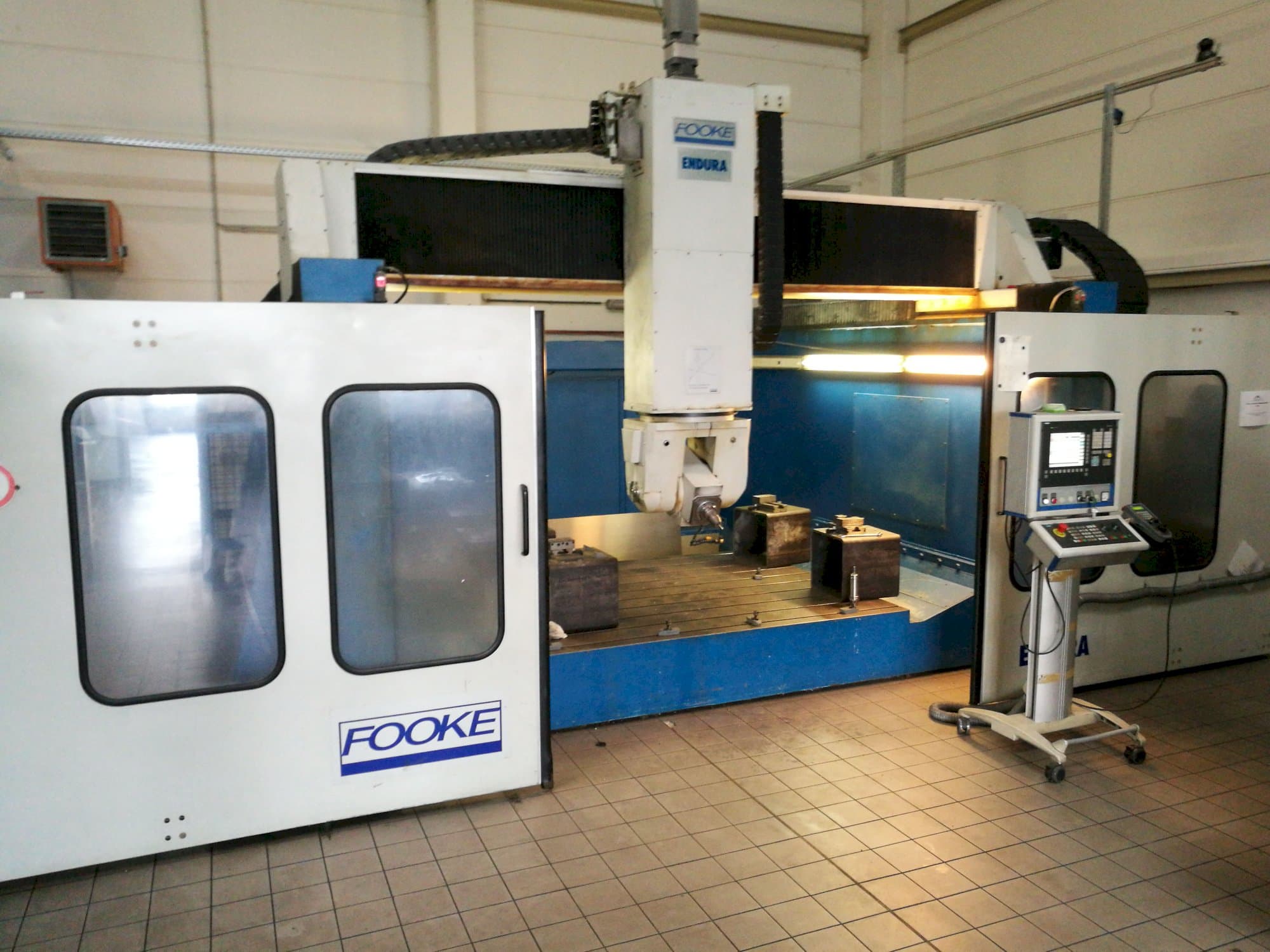 FOOKE-maskinen framifrånENDURA 5-20/25/07/5-30