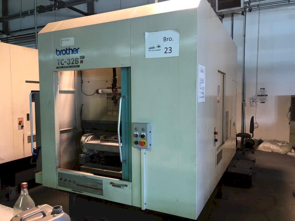 Brother TC 32B-maskinen framifrån