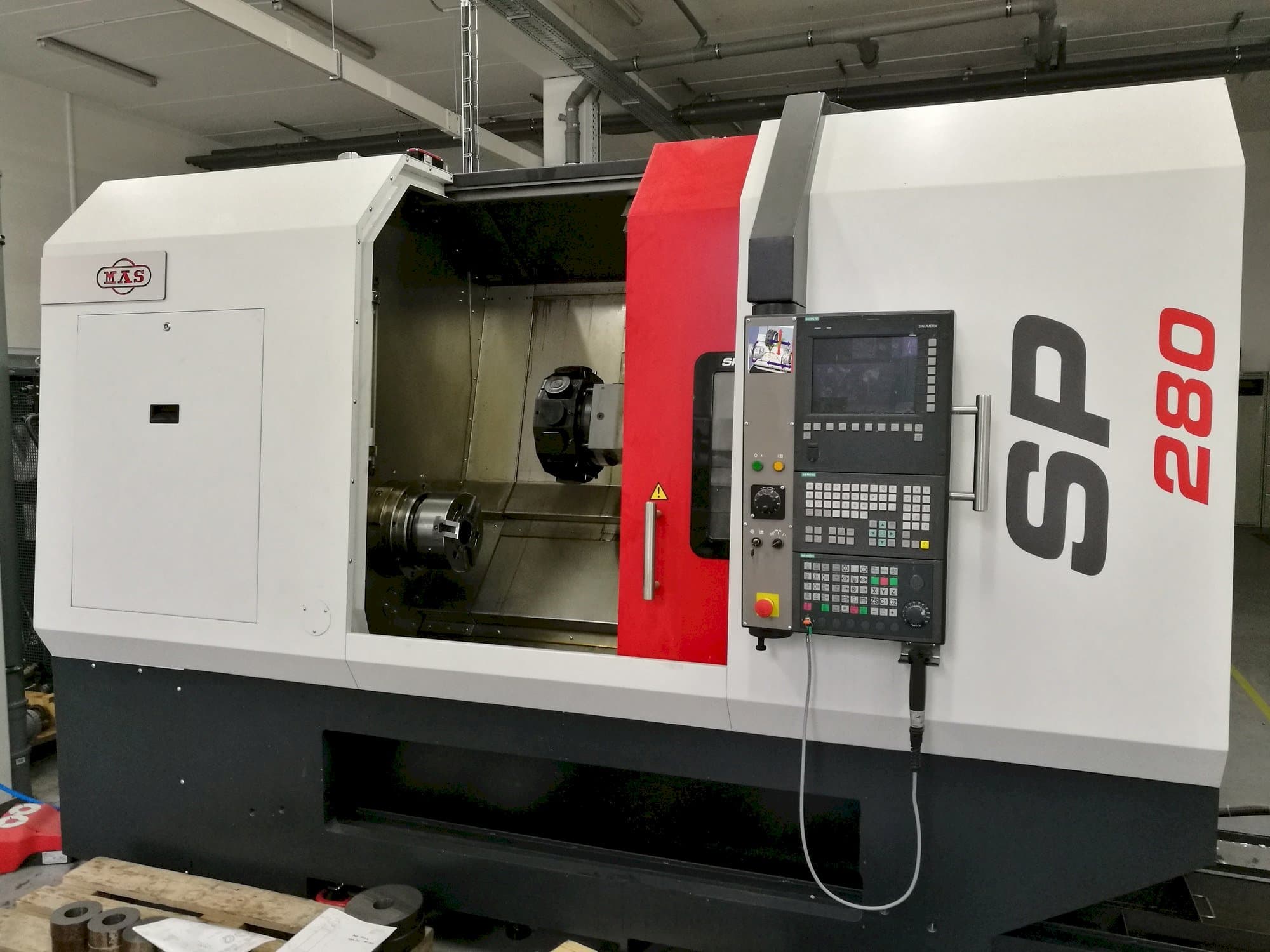 KOVOSVIT MAS SP 280 SY-maskinen framifrån