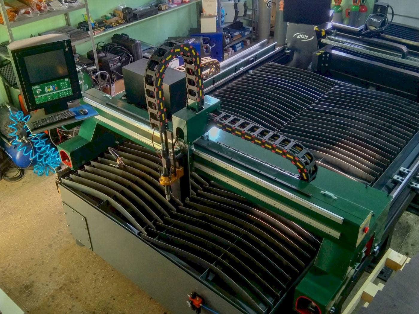 Huawei HNC-2500W-maskinen framifrån