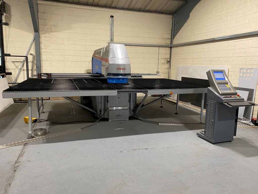 Euromac 1500 STX Flex 12 Hybrid-maskinen framifrån