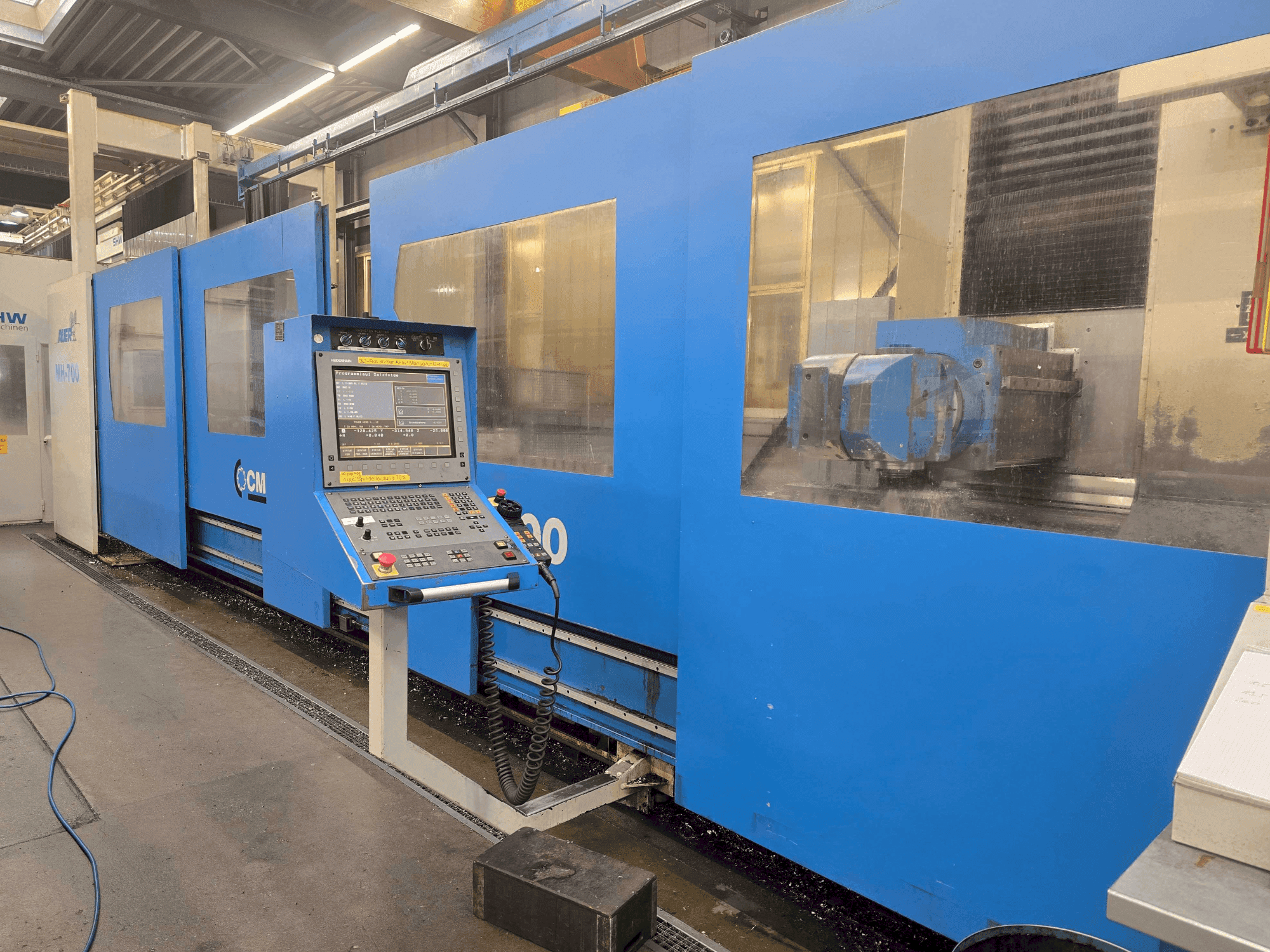 CME MH-700-maskinen framifrån