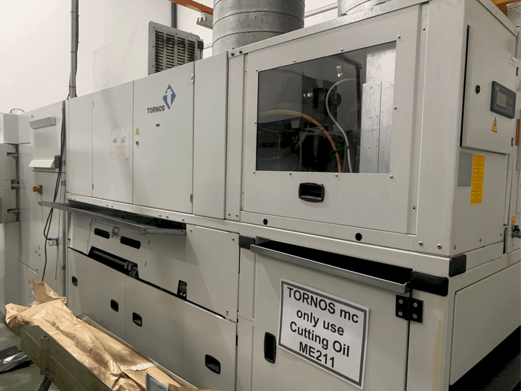 TORNOS MultiSWiss 6x14-maskinen framifrån